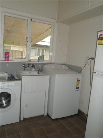 39 Taylor Street, ROMA QLD 4455, Roma - Thumbnail 8
