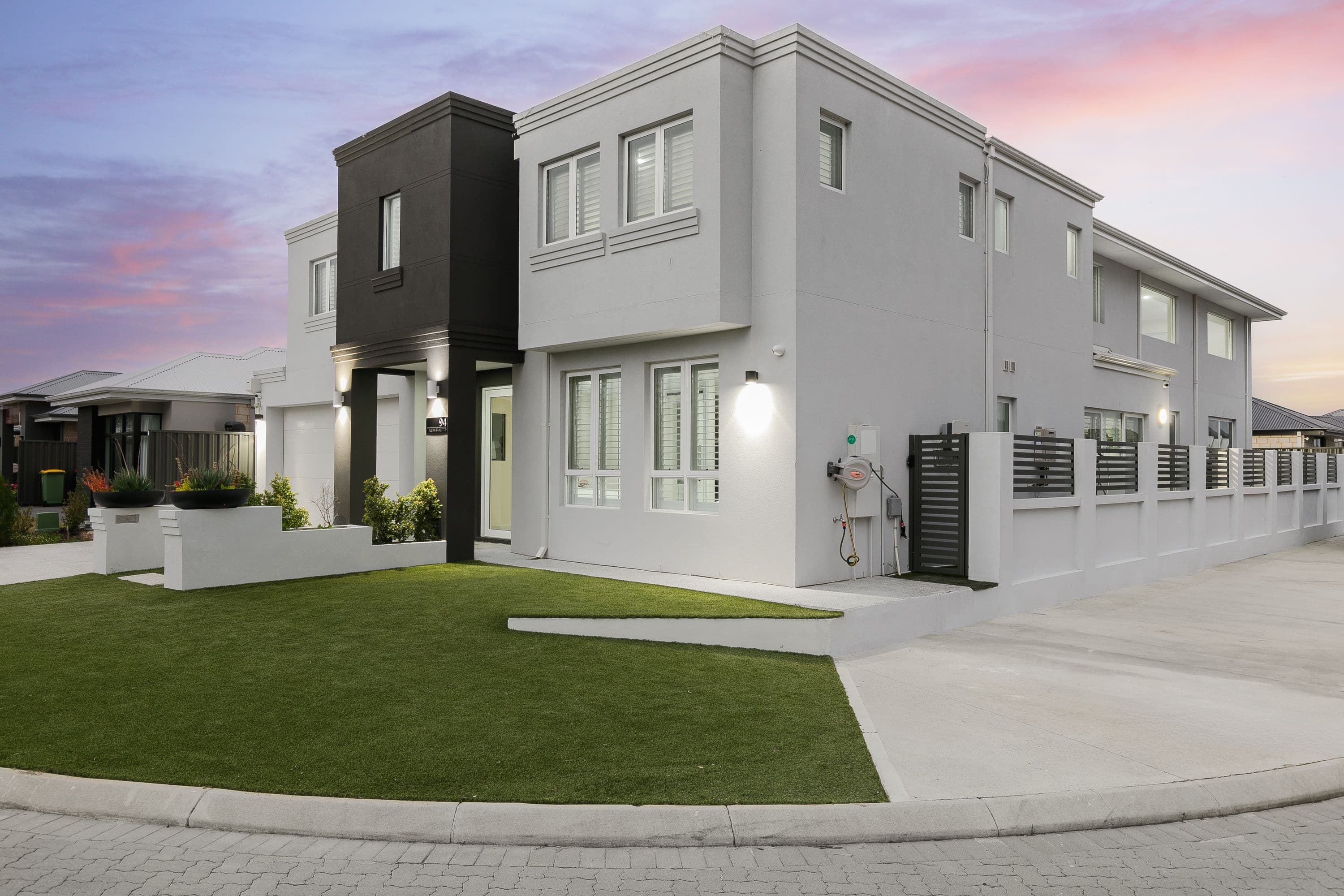 94 Aquamarine Parade, TREEBY WA 6164, Treeby - Thumbnail 2