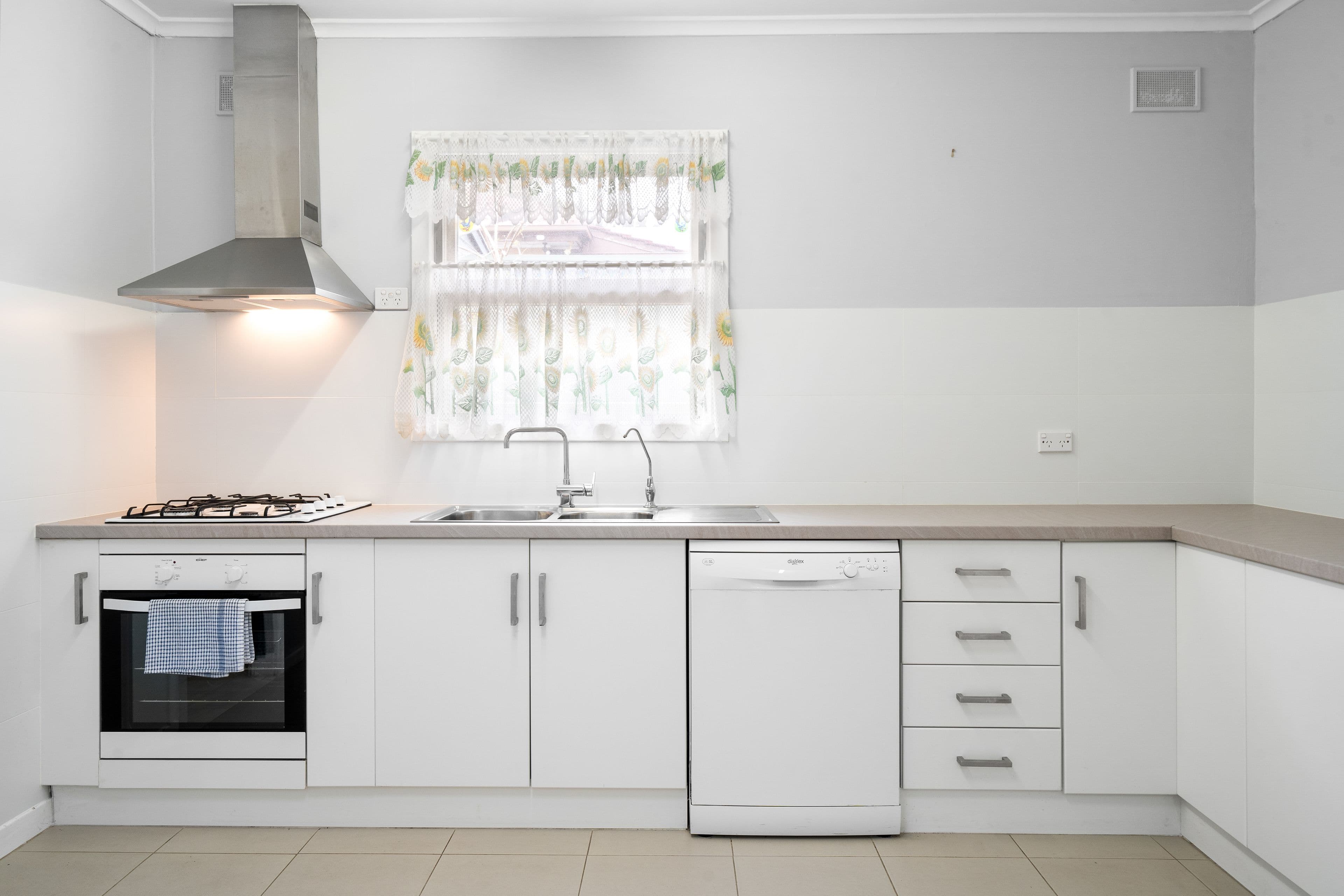 8 Jakara Avenue, Ingle Farm SA 5098, Ingle Farm - Thumbnail 5
