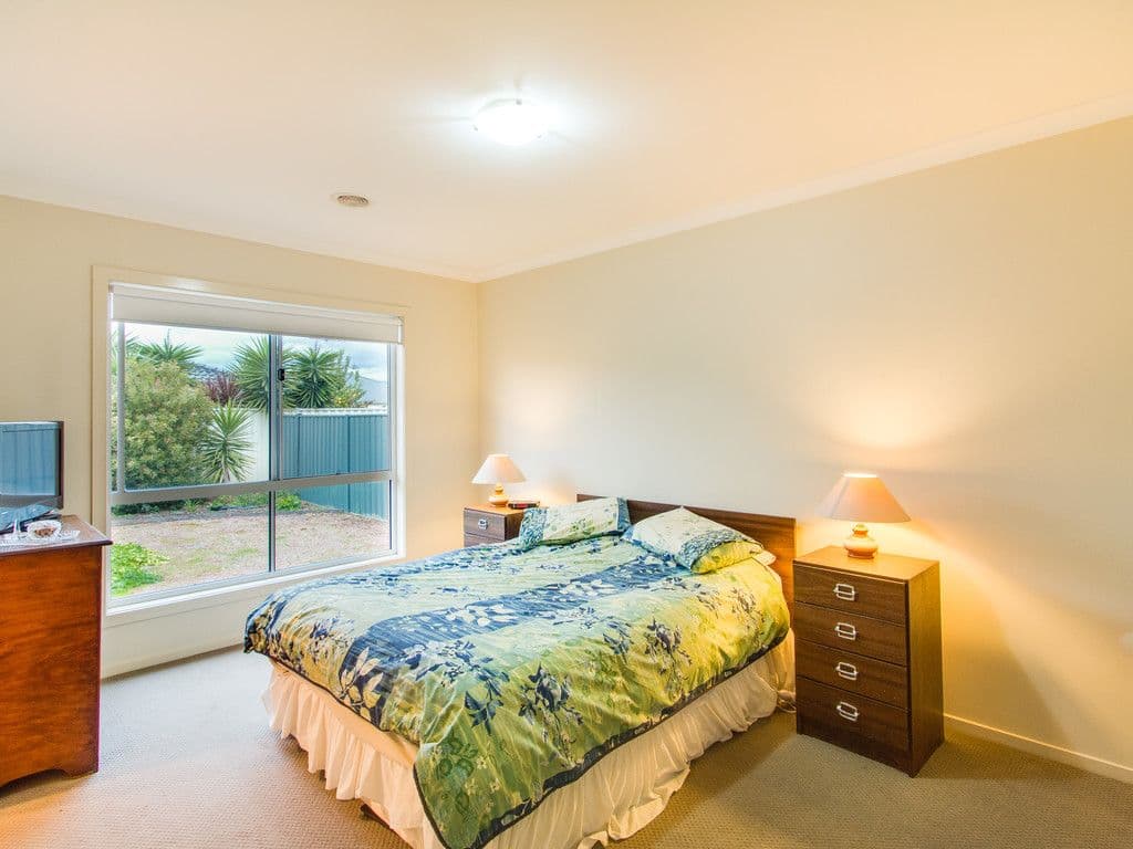 22 Garden View Drive, Tarneit VIC 3029, Tarneit - Thumbnail 7