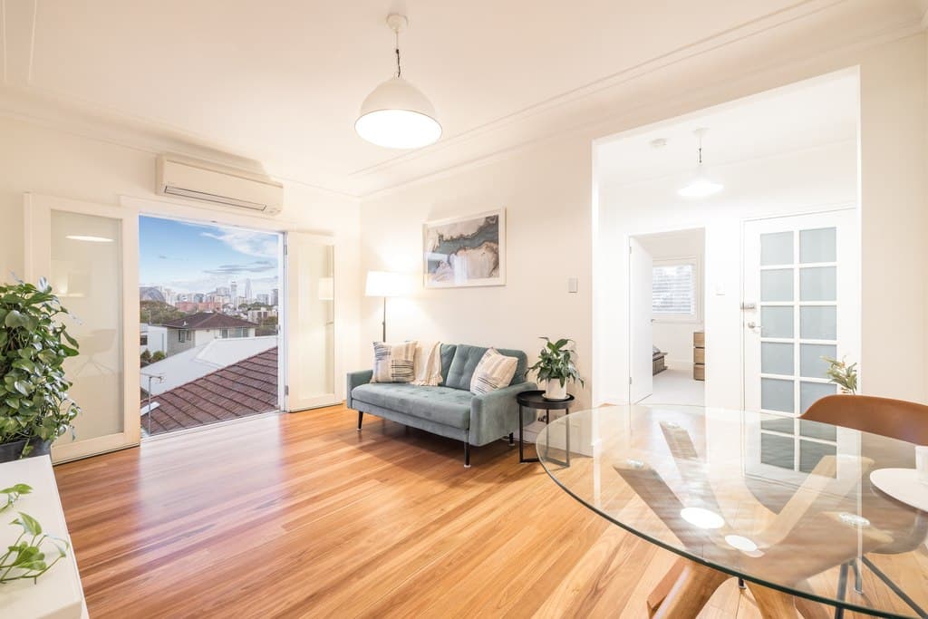 3/13 Montpelier Street, Neutral Bay - Thumbnail 2