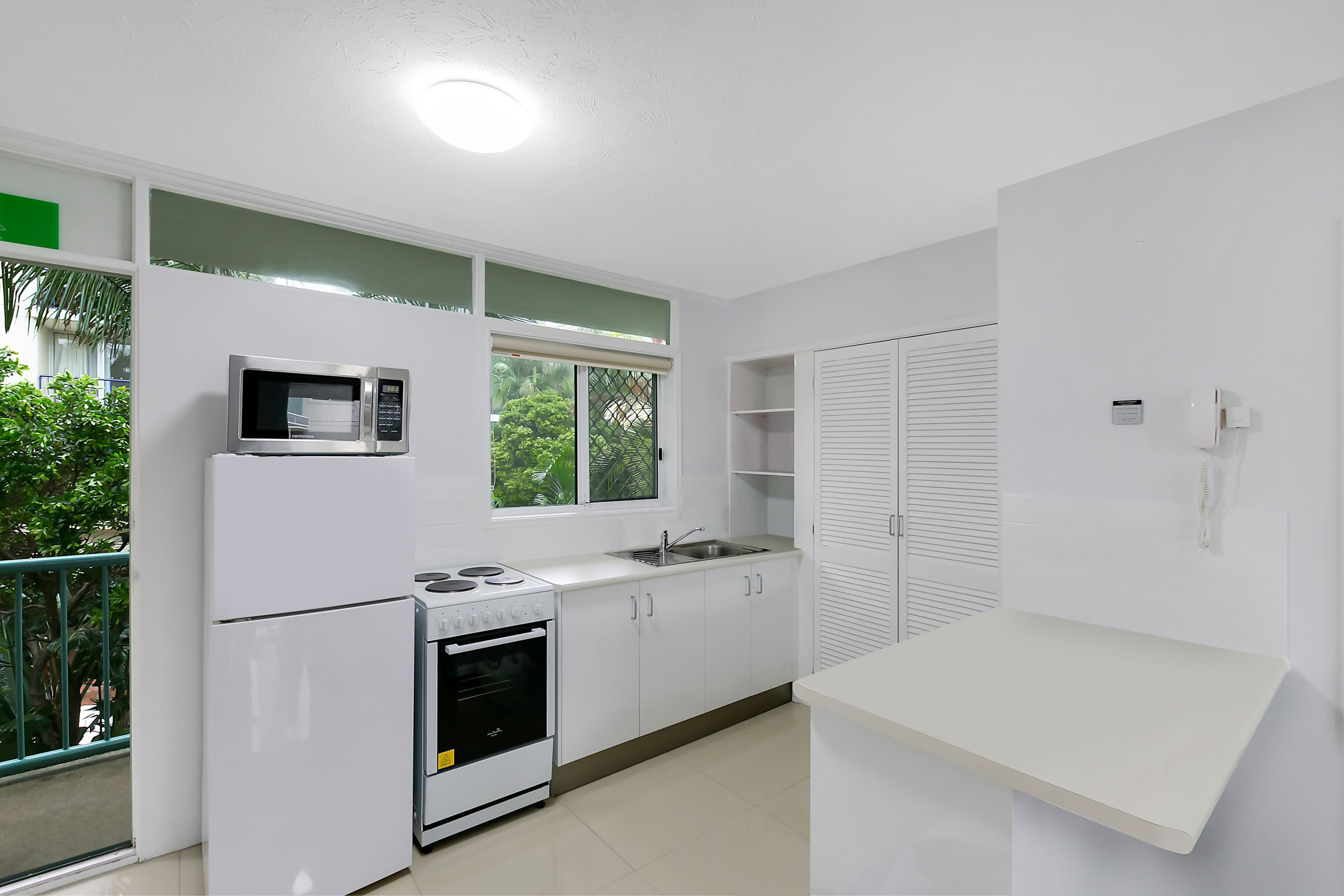 69-73 Ferny Avenue, Surfers Paradise QLD 4217, Surfers Paradise - Thumbnail 4