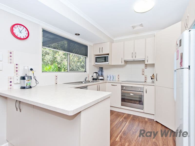 9 Wairoa Drive, Strathpine QLD 4500, Strathpine - Thumbnail 2