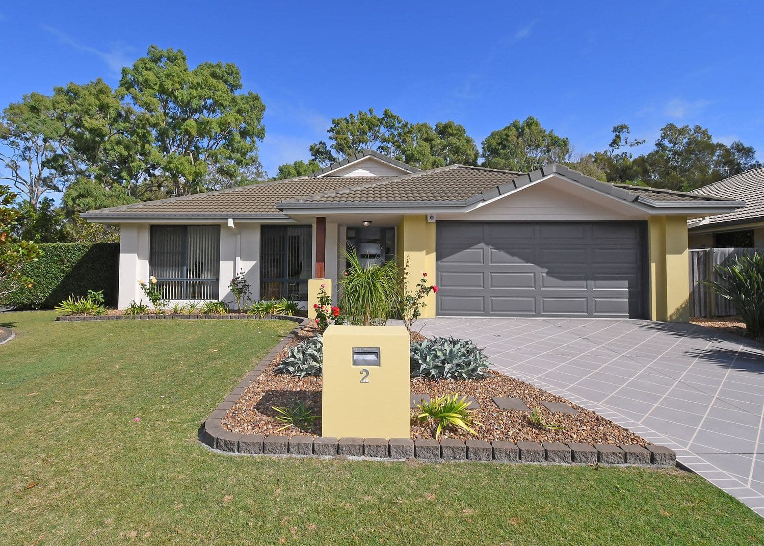 2 Parraweena Court, Point Vernon QLD 4655, Point Vernon - Thumbnail 2