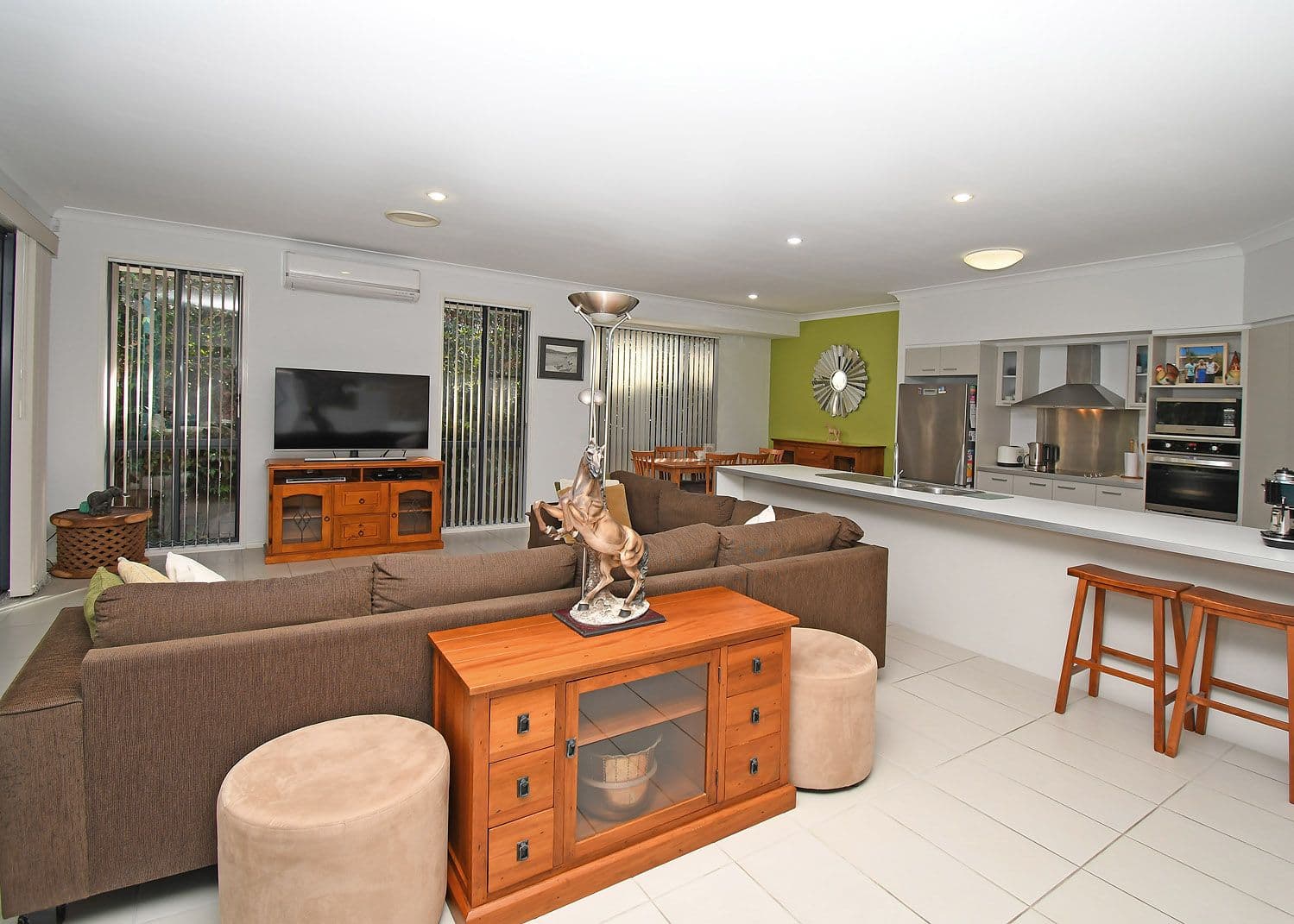 2 Parraweena Court, Point Vernon QLD 4655, Point Vernon - Thumbnail 6