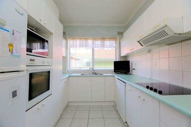 27 Columbine Avenue, Bankstown NSW 2200, Bankstown - Thumbnail 3
