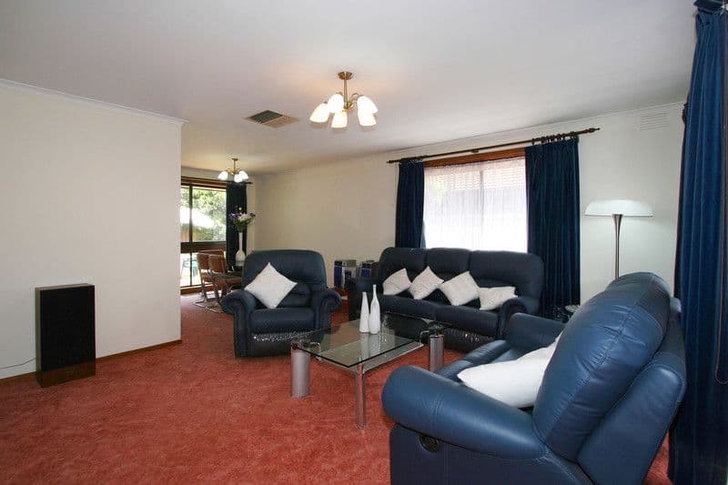9  Benkel Avenue, CHELTENHAM VIC 3192, Cheltenham - Thumbnail 3
