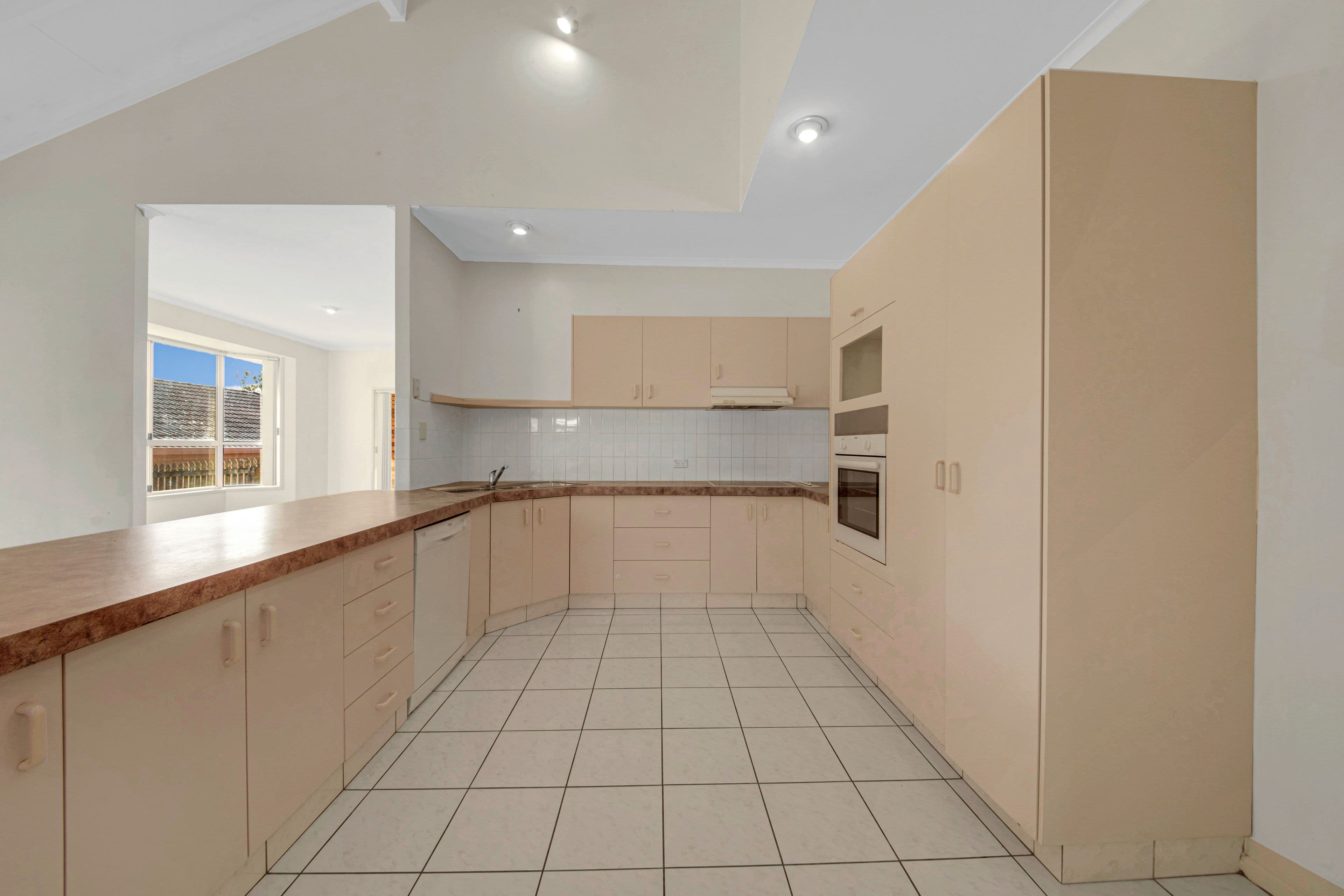 4 Bursaria Court, Kin Kora QLD 4680, Kin Kora - Thumbnail 7