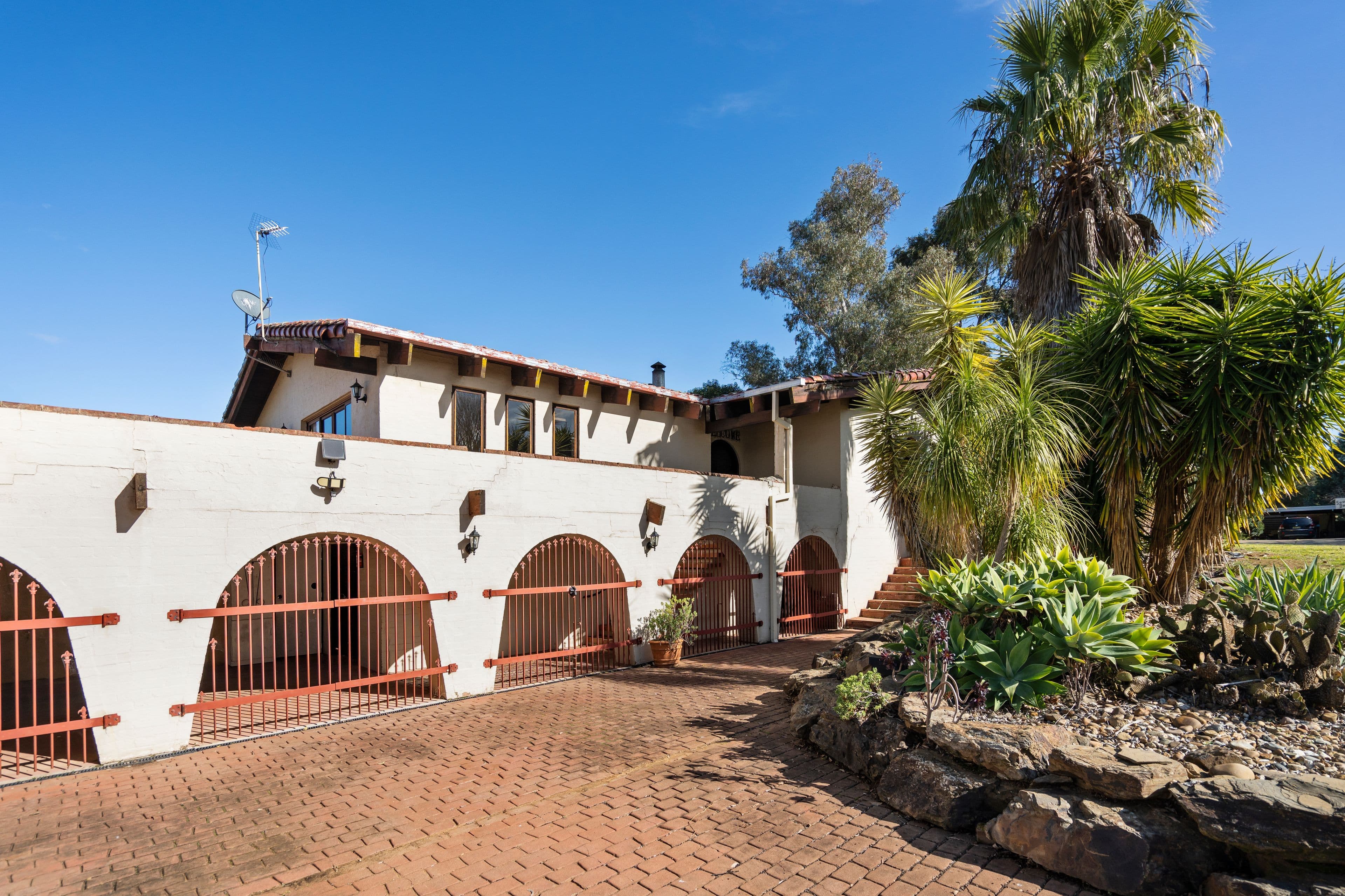45 Balmoral Crescent, Lake Albert NSW 2650, Lake Albert - Thumbnail 2
