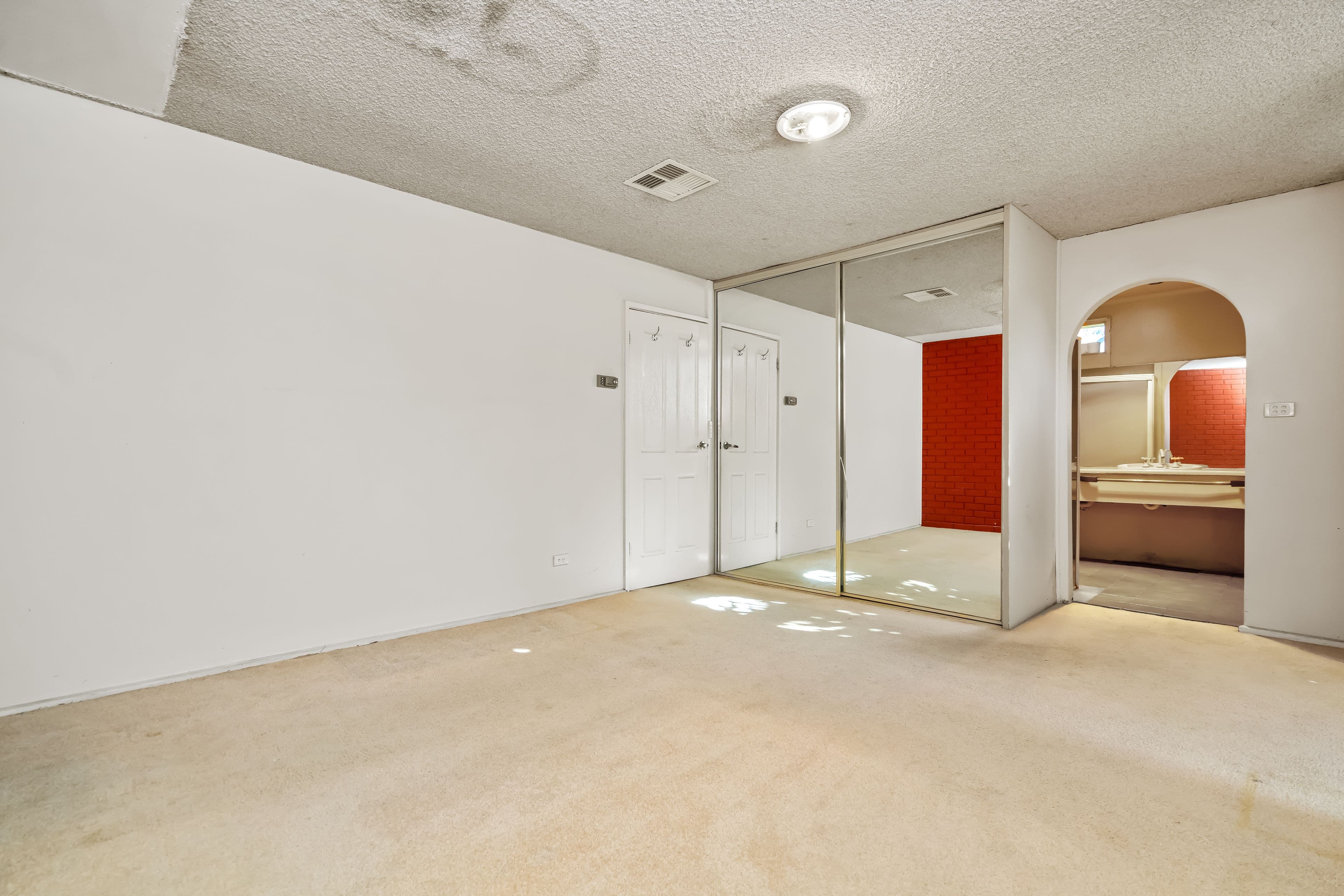 45 Balmoral Crescent, Lake Albert NSW 2650, Lake Albert - Thumbnail 7