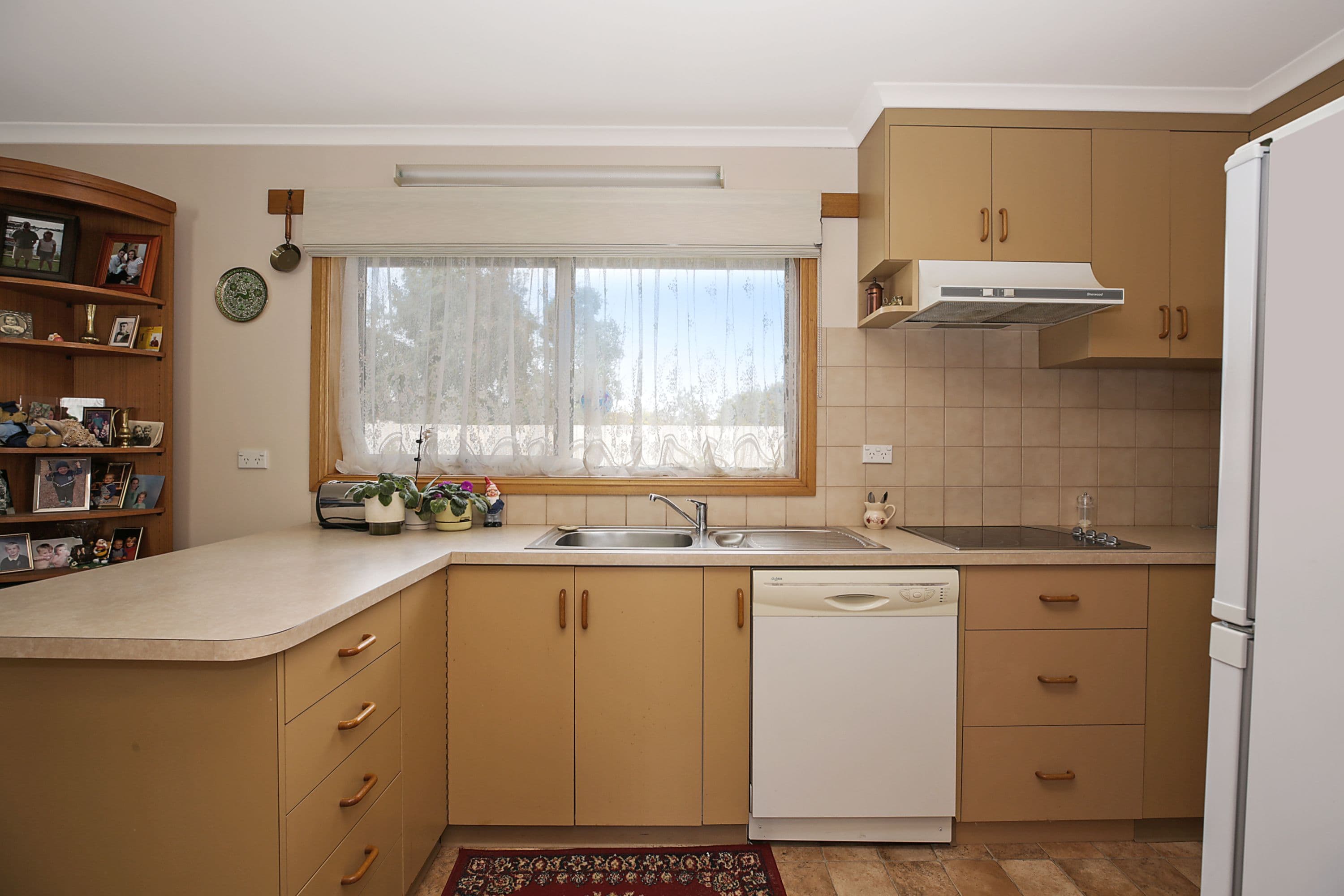 1 Ower Street, Camperdown VIC 3260, Camperdown - Thumbnail 2