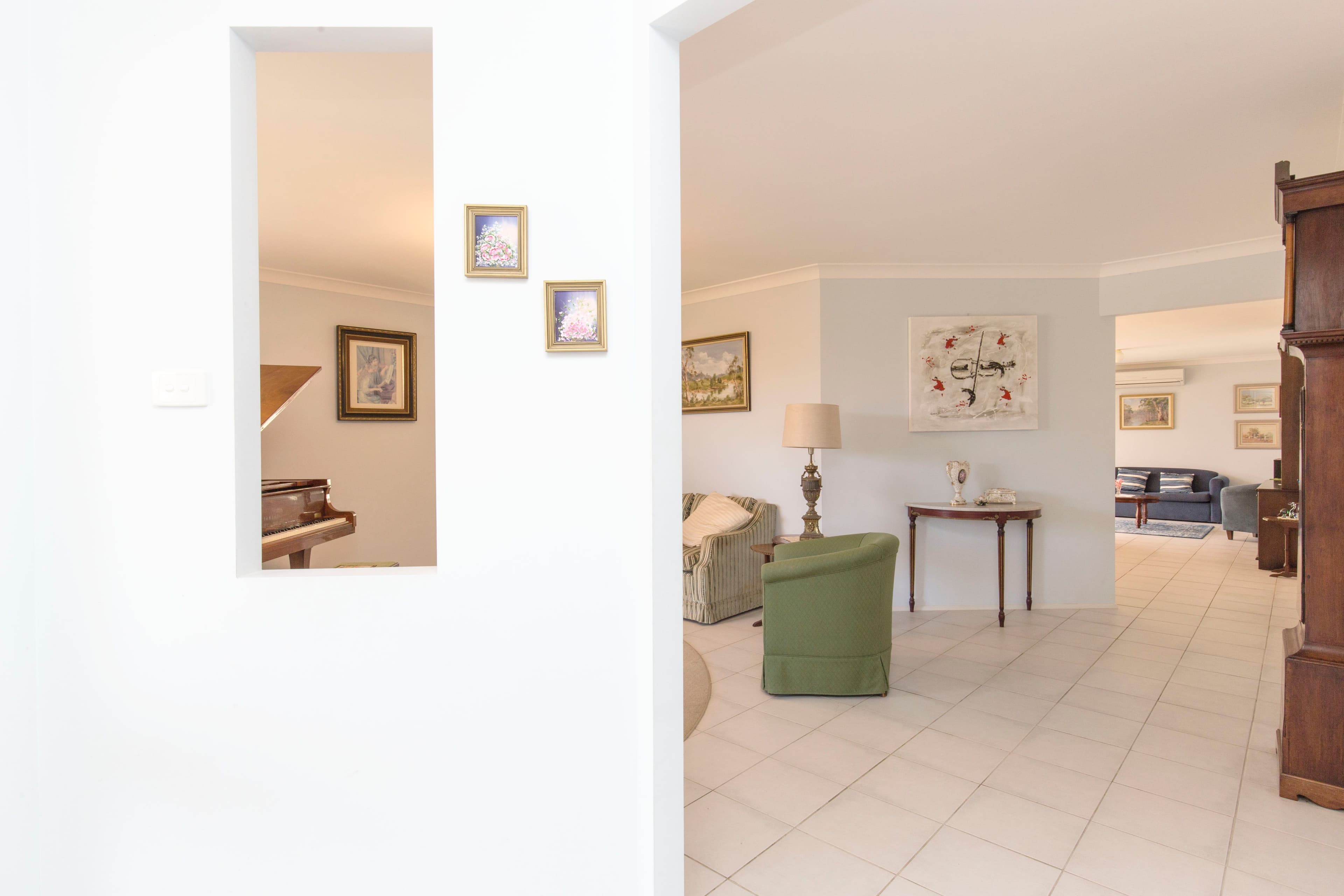 6 Martin Circuit, Tea Gardens - Thumbnail 2