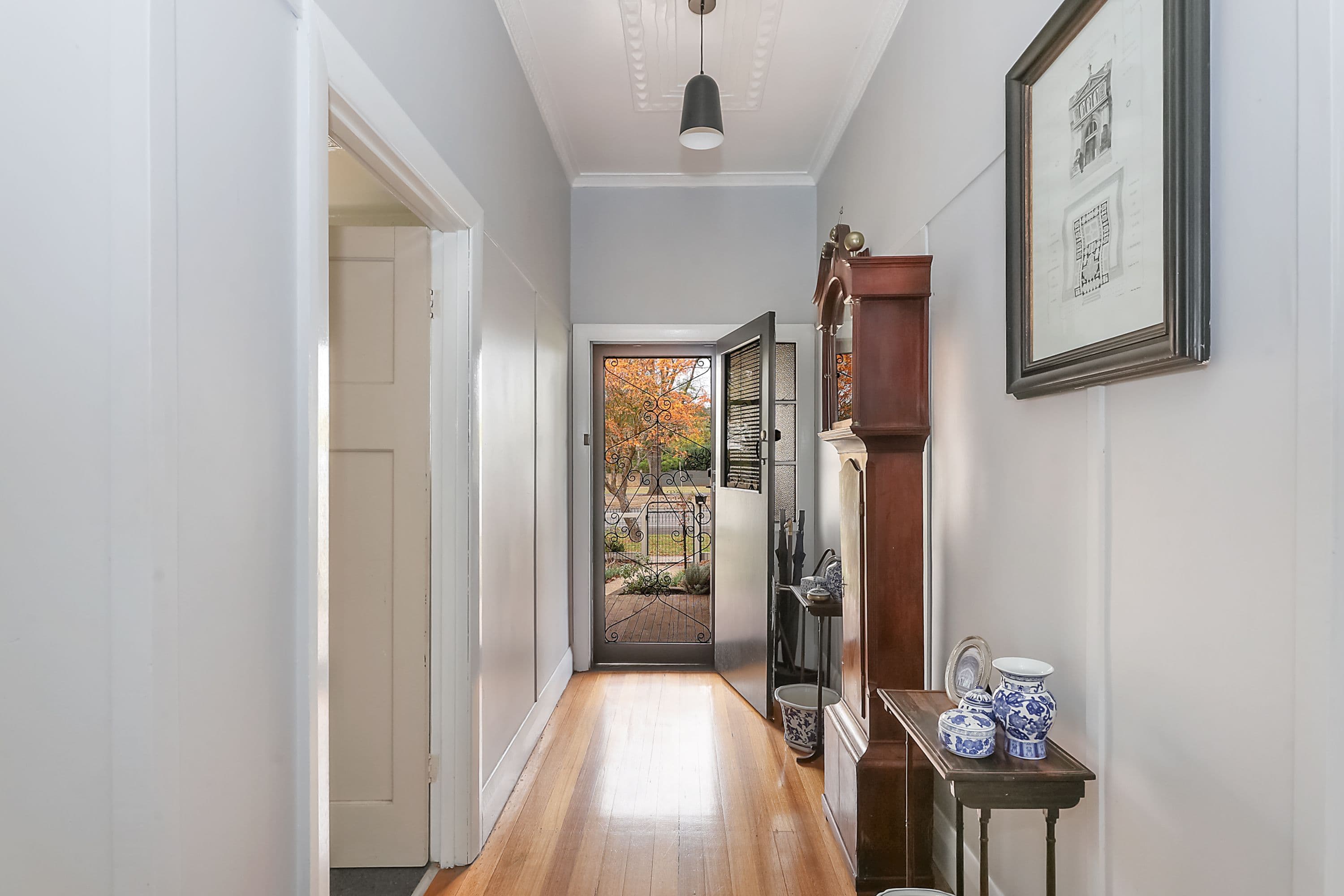 32 Leura Street, Camperdown VIC 3260, Camperdown - Thumbnail 2