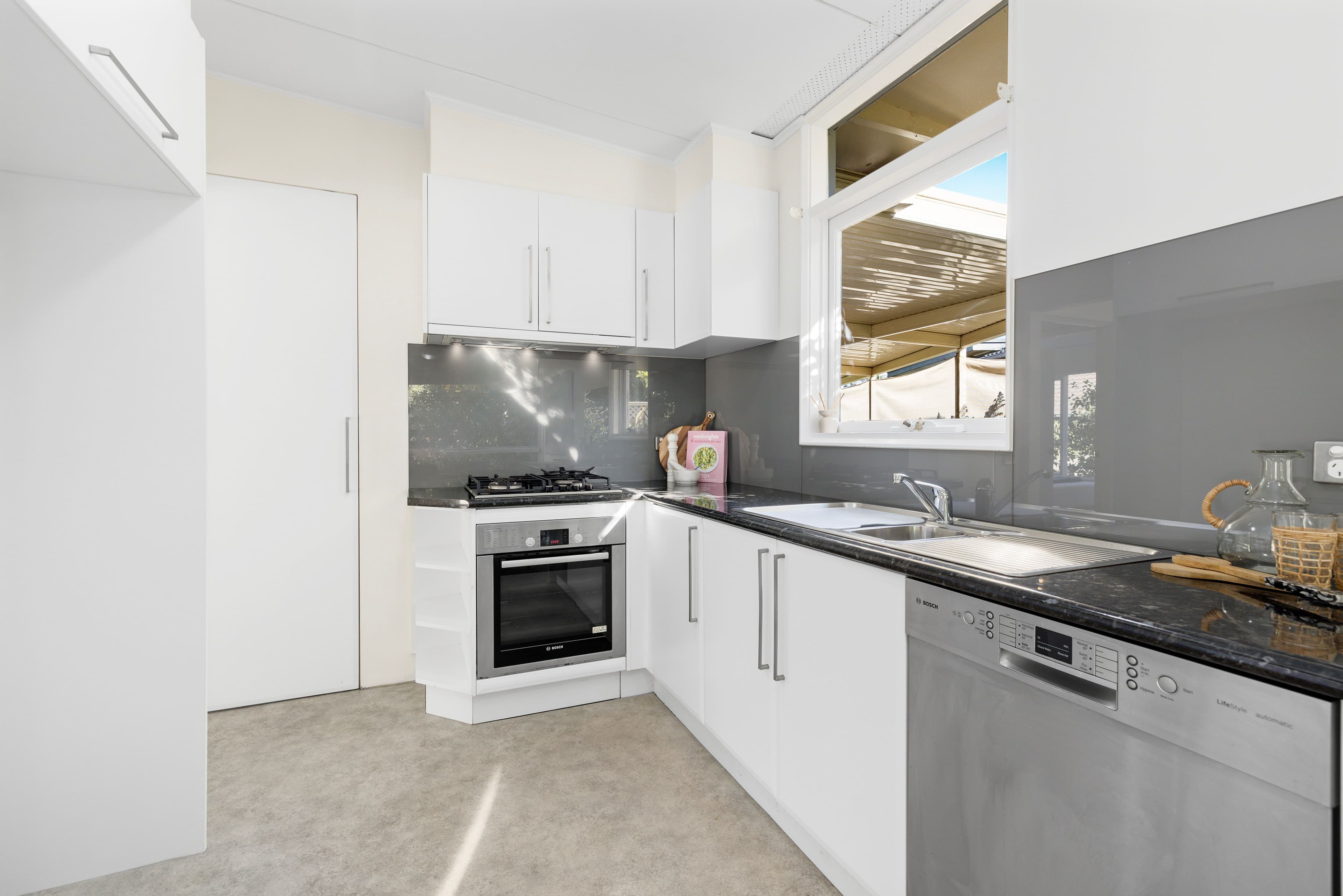 22 Russell Crescent, Boronia VIC 3155, Boronia - Thumbnail 4