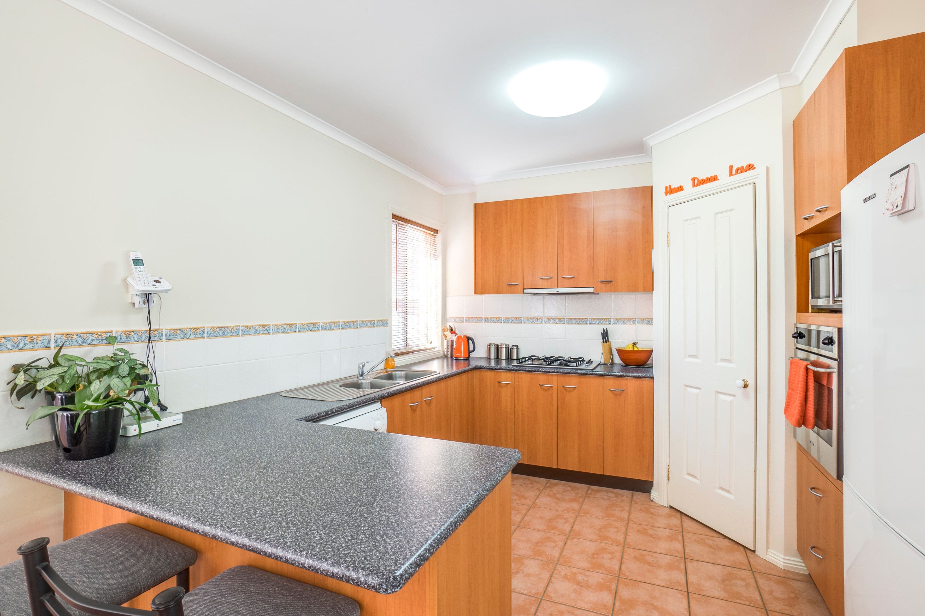 2 Sussex Court, Tarneit VIC 3029, Tarneit - Thumbnail 4