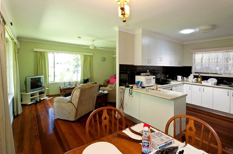 17 Broadwater Avenue, MAROOCHYDORE QLD 4558, Maroochydore - Thumbnail 6