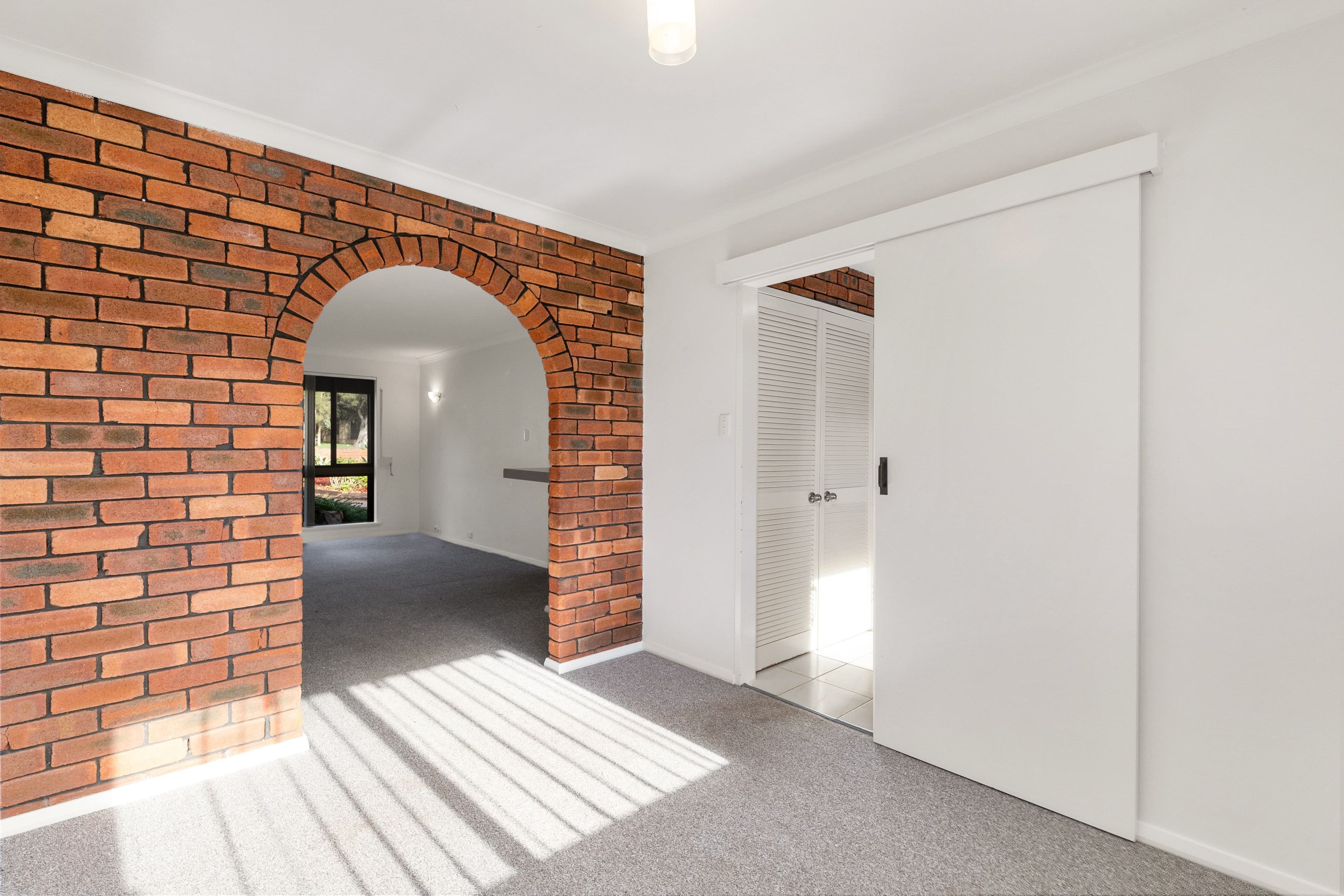 52 Parnell Avenue, Marmion WA 6020, Marmion - Thumbnail 4