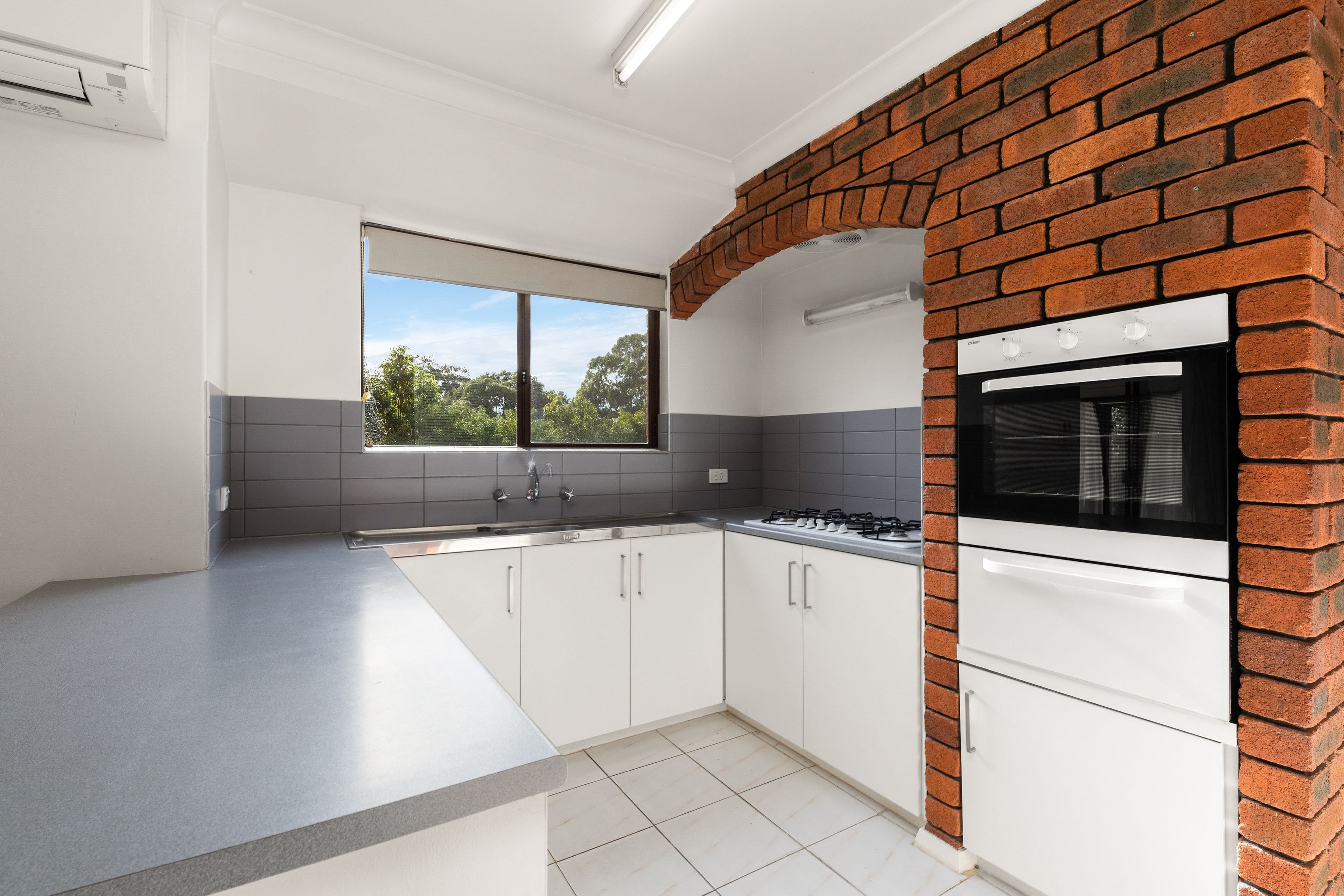 52 Parnell Avenue, Marmion WA 6020, Marmion - Thumbnail 5