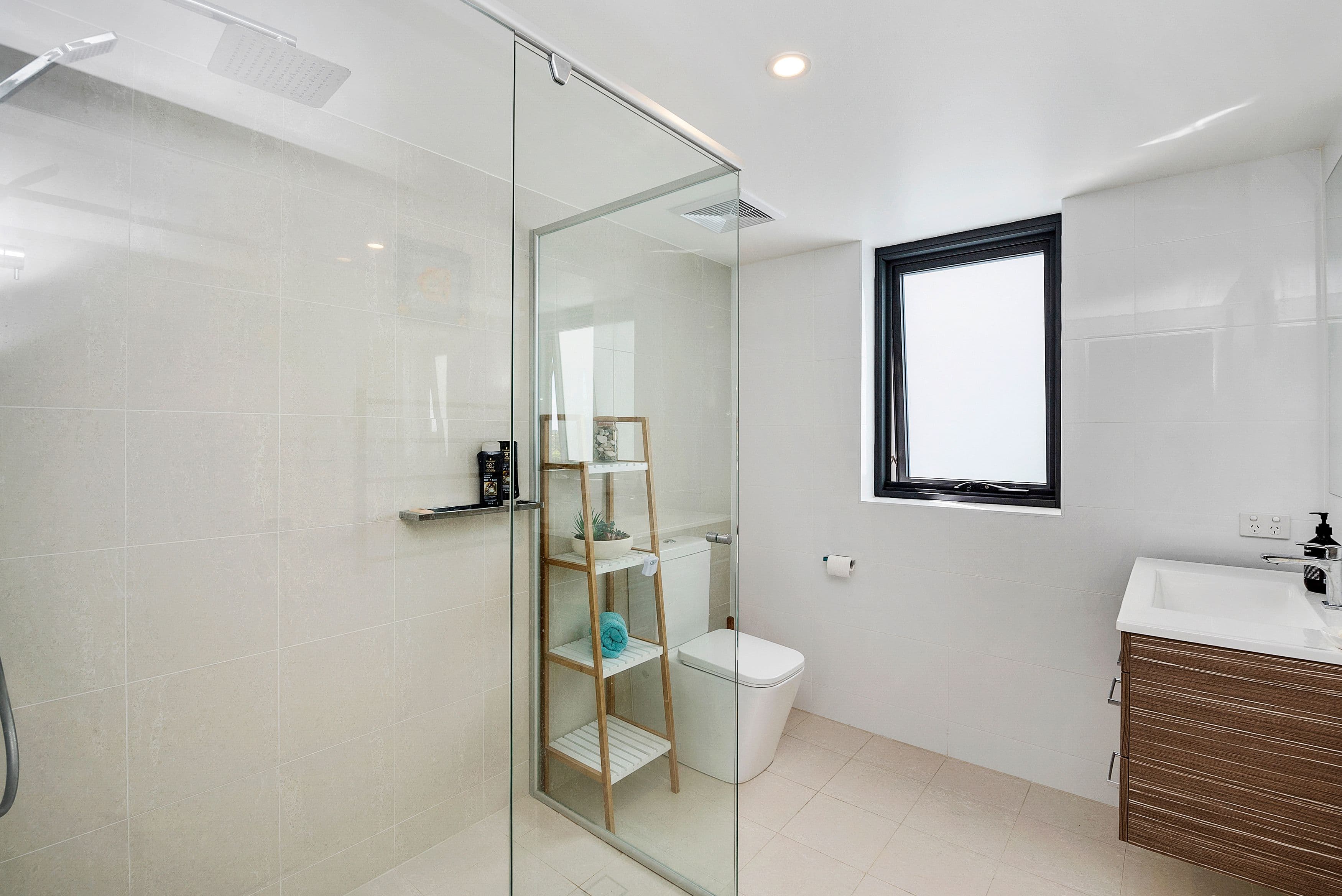 36 Woodcliffe Crescent, Woody Point QLD 4019, Woody Point - Thumbnail 7