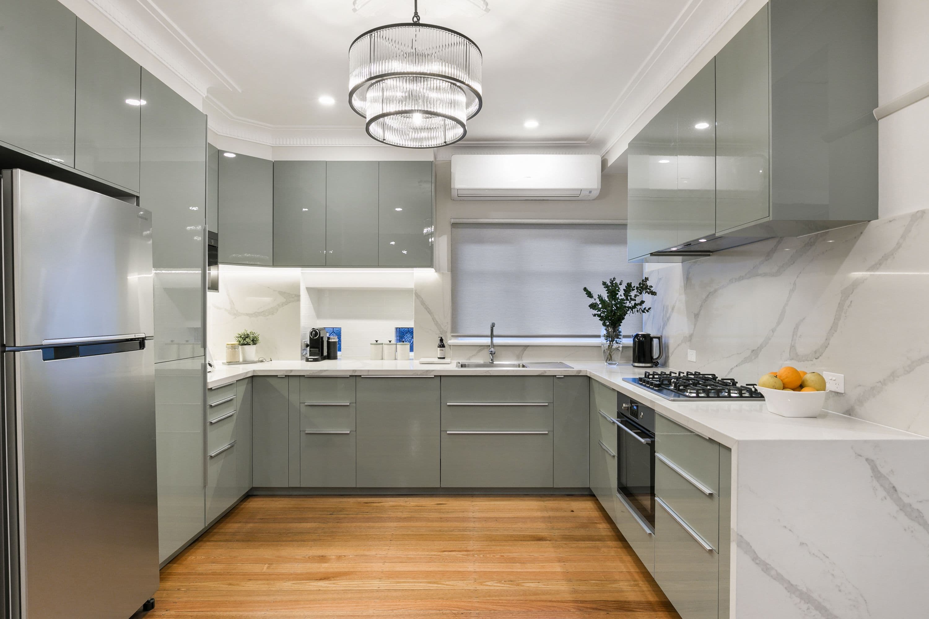 8 Andrew Street, Ringwood VIC 3134, Ringwood - Thumbnail 2