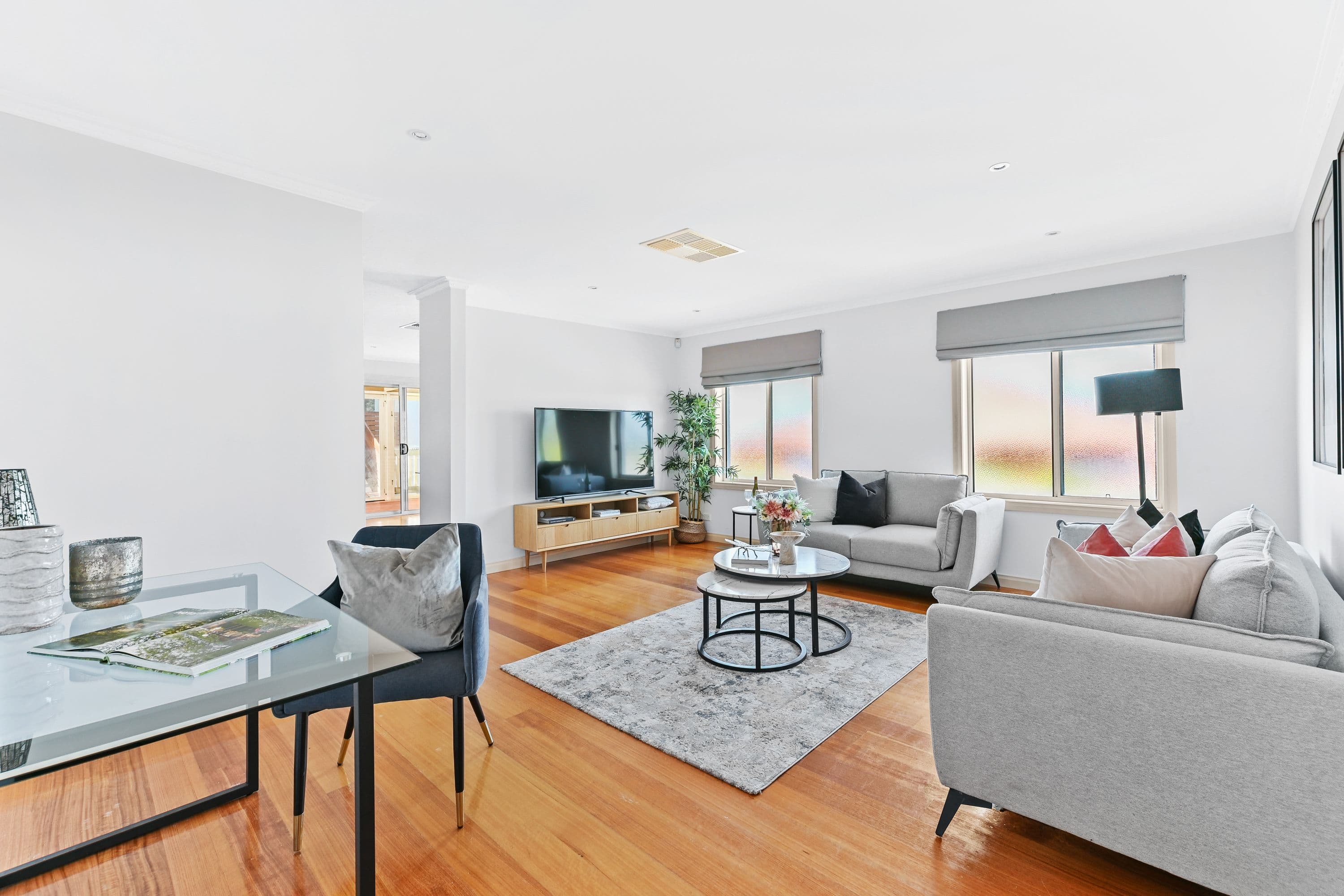 4 Viney Street, Clarinda VIC 3169, Clarinda - Thumbnail 2