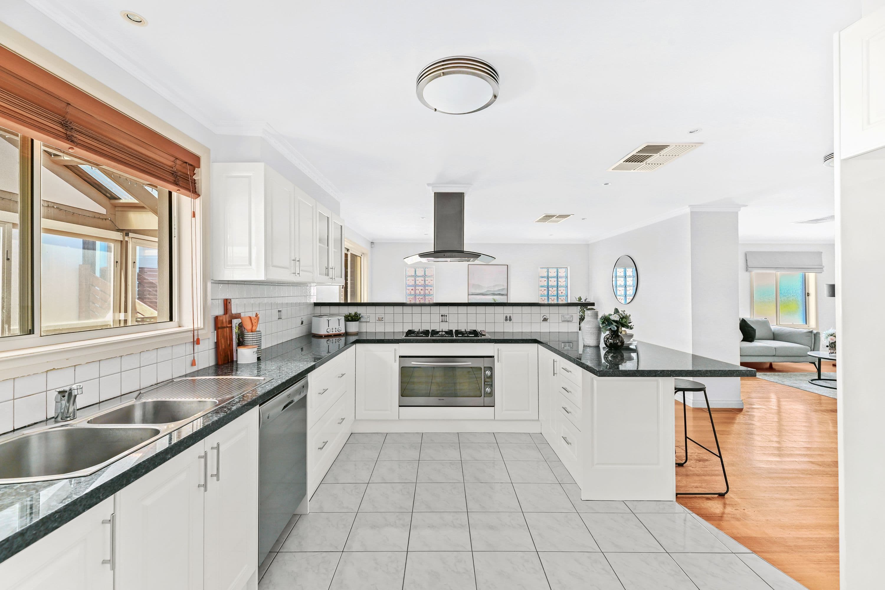 4 Viney Street, Clarinda VIC 3169, Clarinda - Thumbnail 5