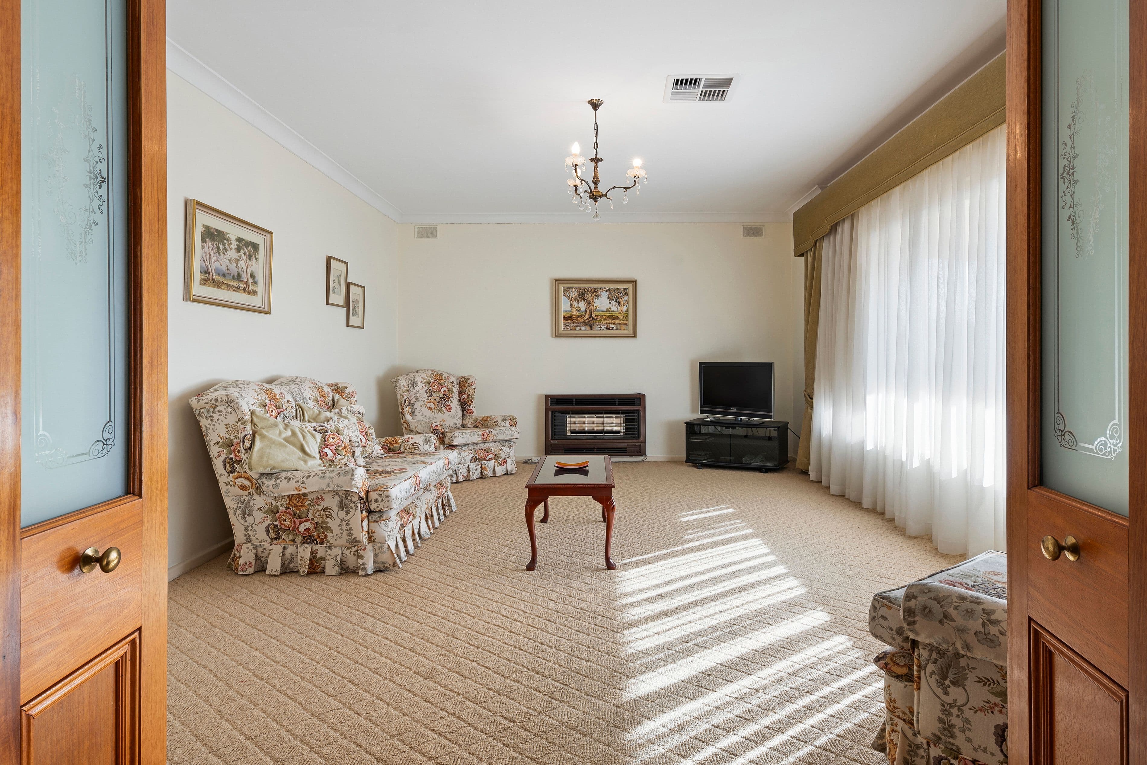 18 Woodforde Road, Magill SA 5072, Magill - Thumbnail 3