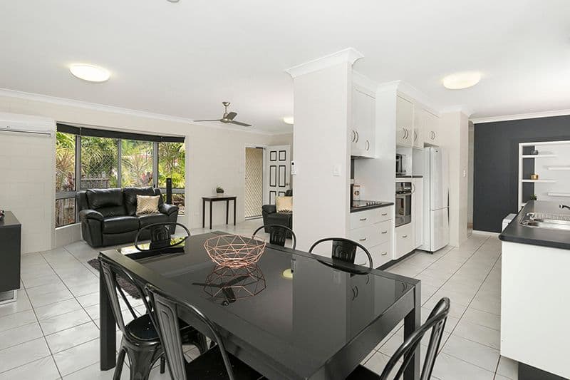 4 Courtney Street, Cranbrook QLD 4814, Cranbrook - Thumbnail 3