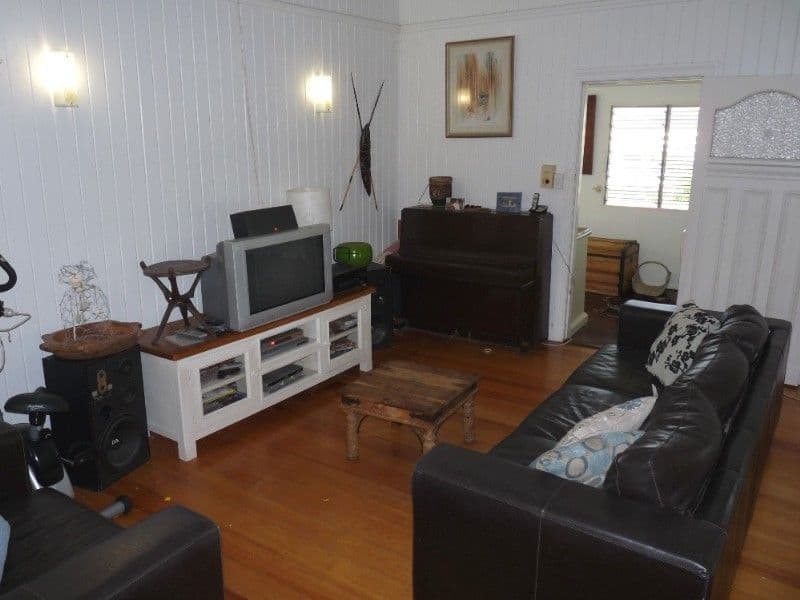 41 Armstrong Street, BERSERKER QLD 4701, Berserker - Thumbnail 4