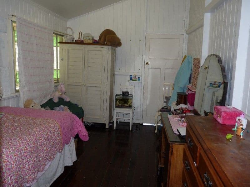 41 Armstrong Street, BERSERKER QLD 4701, Berserker - Thumbnail 8