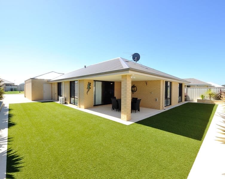17 Alassio Parade, Secret Harbour WA 6173, Secret Harbour - Thumbnail 4