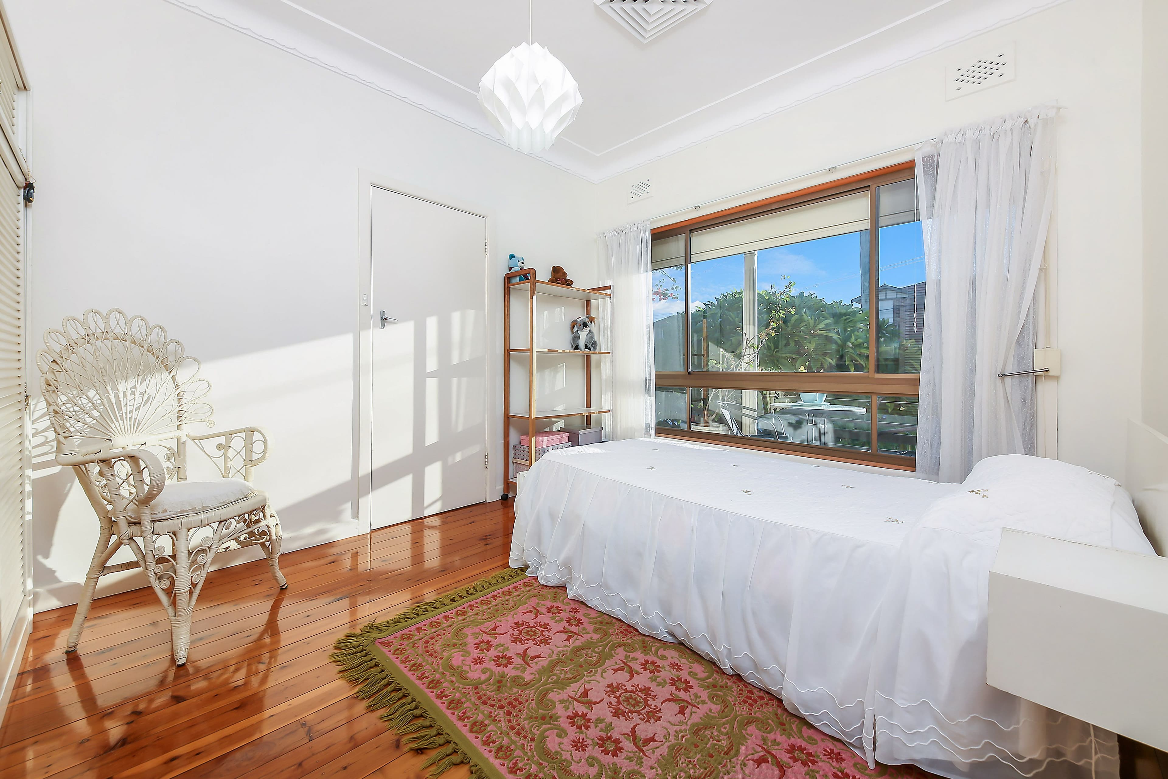 163 Hillcrest Avenue, Greenacre - Thumbnail 5