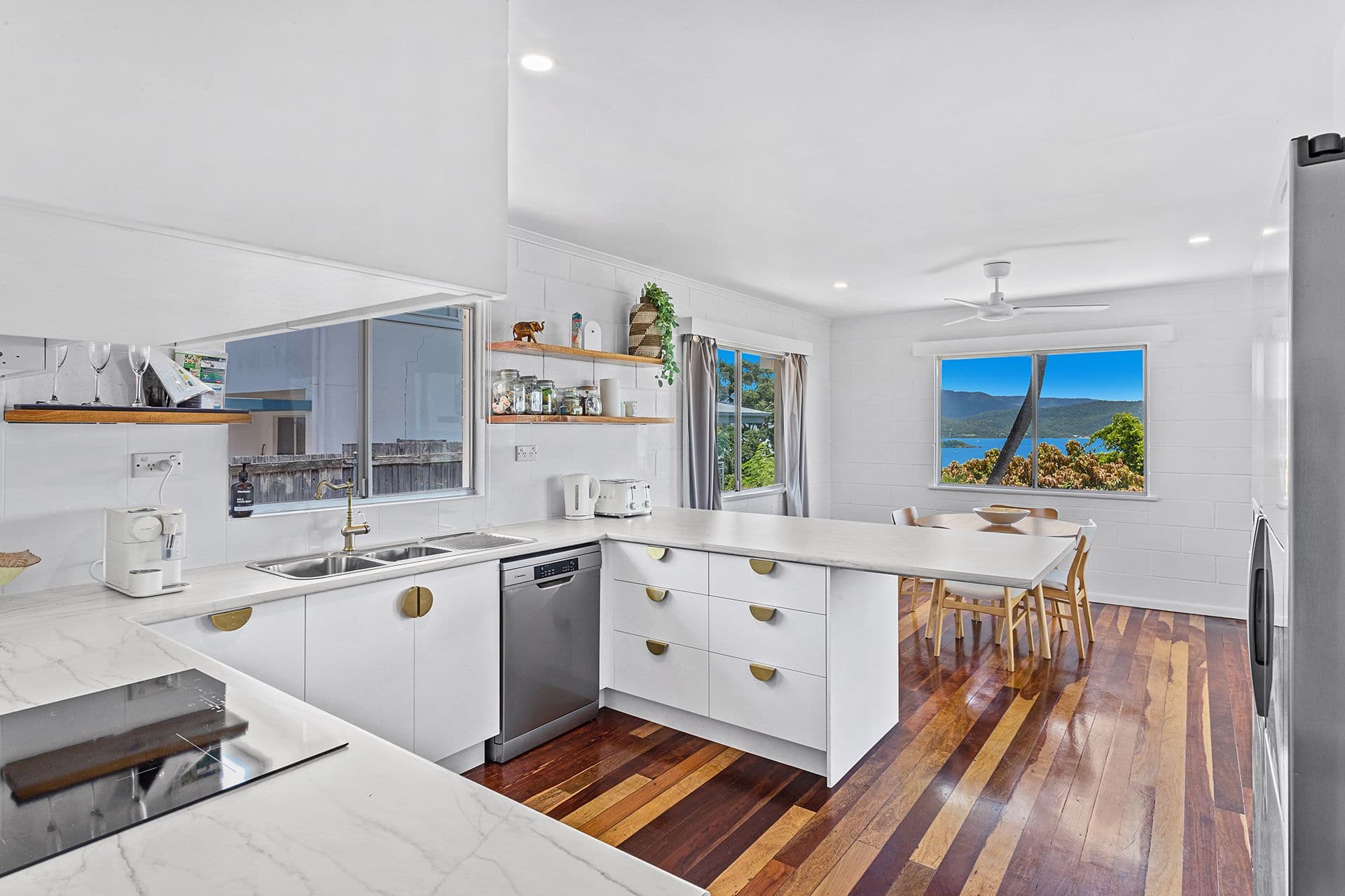 2 Begley Street, Airlie Beach QLD 4802, Airlie Beach - Thumbnail 4