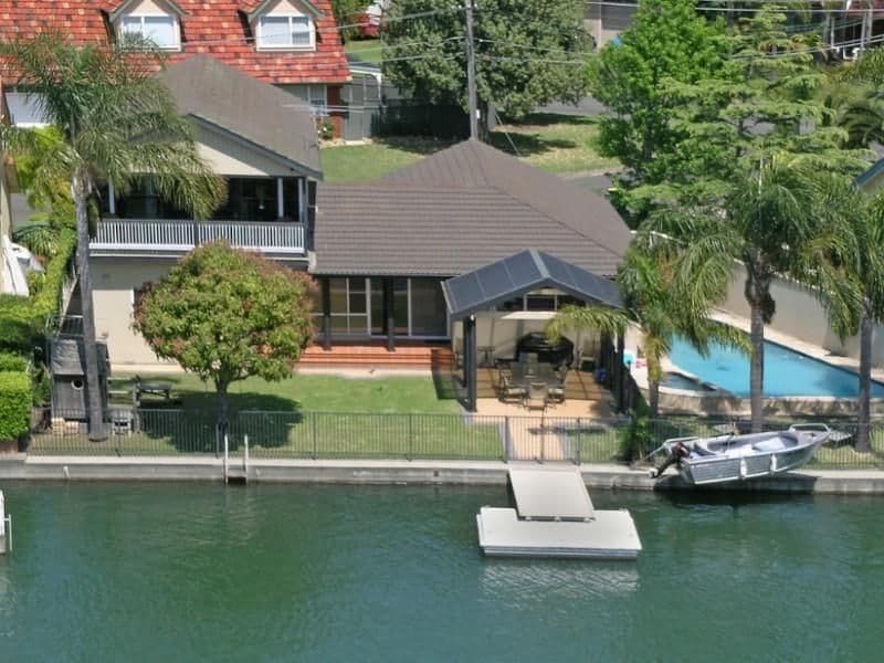 6 Clarence Crescent, SYLVANIA WATERS NSW 2224, Sylvania Waters - Thumbnail 2