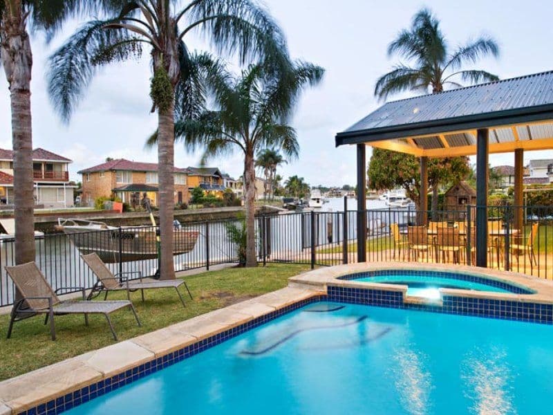 6 Clarence Crescent, SYLVANIA WATERS NSW 2224, Sylvania Waters - Thumbnail 4