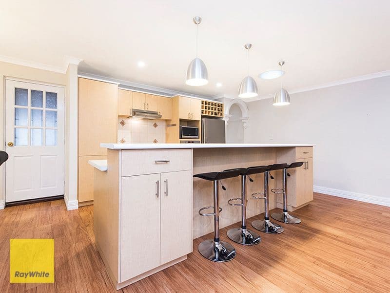 14 Sapphire Way, Maida Vale WA 6057, Maida Vale - Thumbnail 5