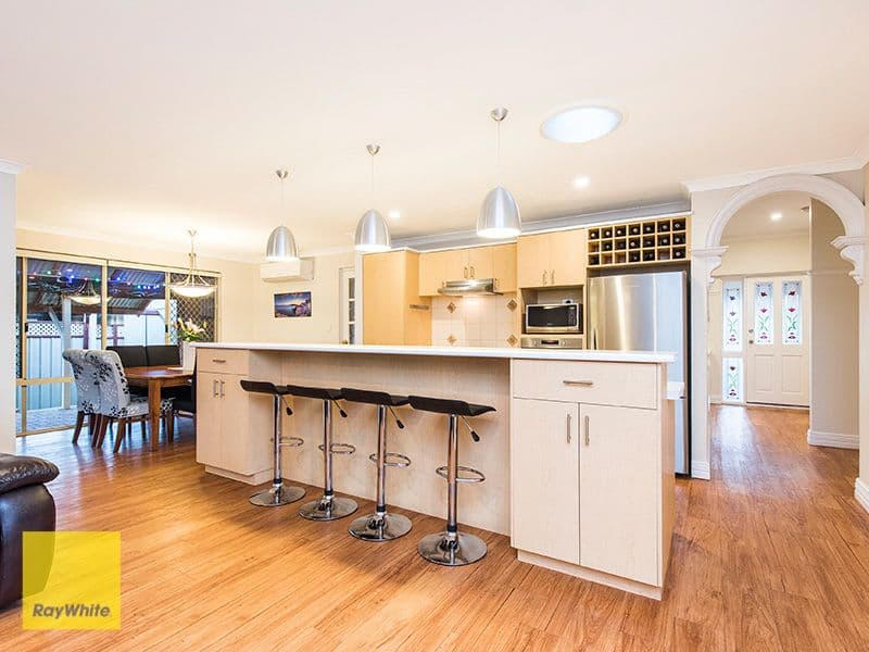 14 Sapphire Way, Maida Vale WA 6057, Maida Vale - Thumbnail 6
