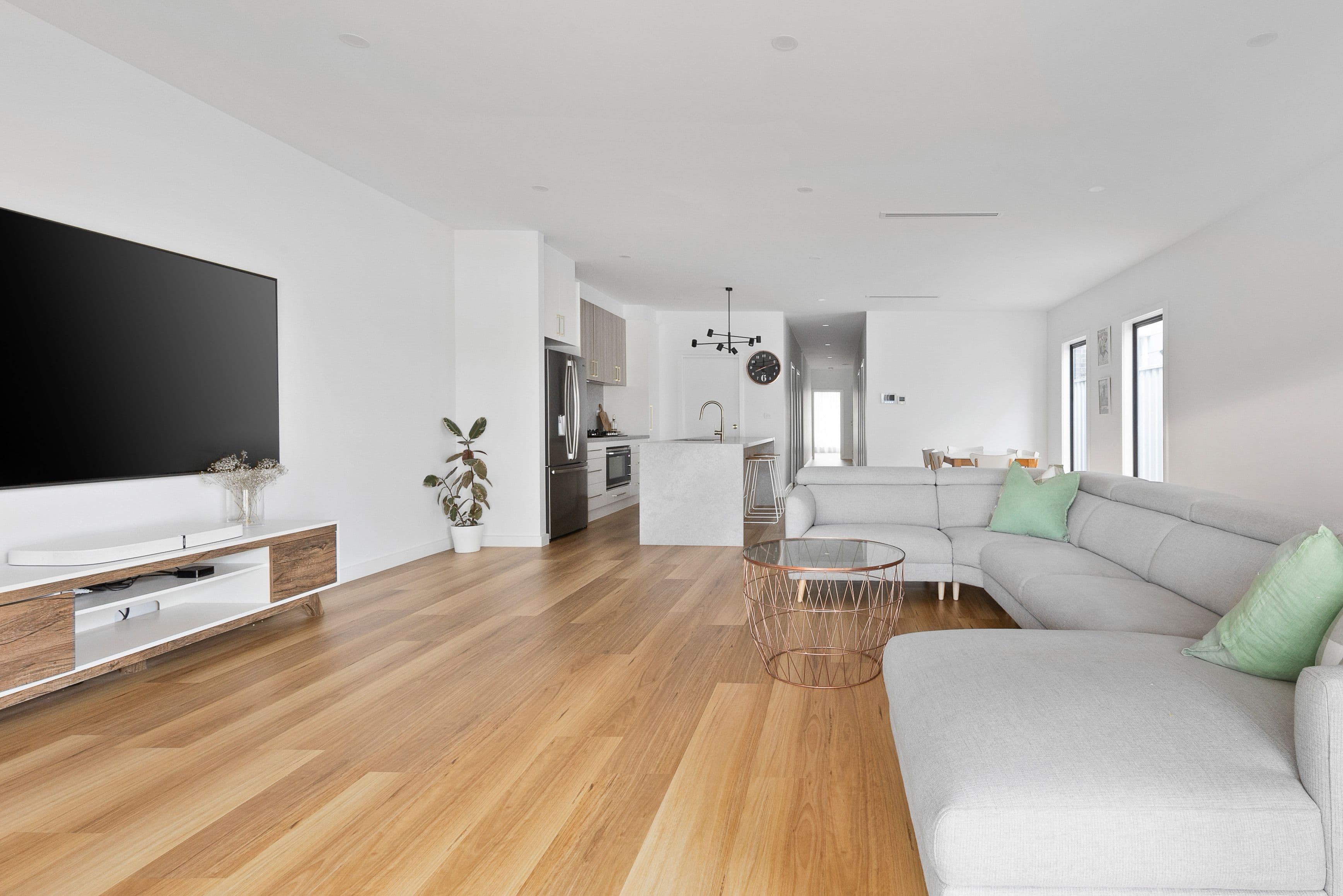 13 Clematis Avenue, Altona North VIC 3025, Altona North - Thumbnail 2