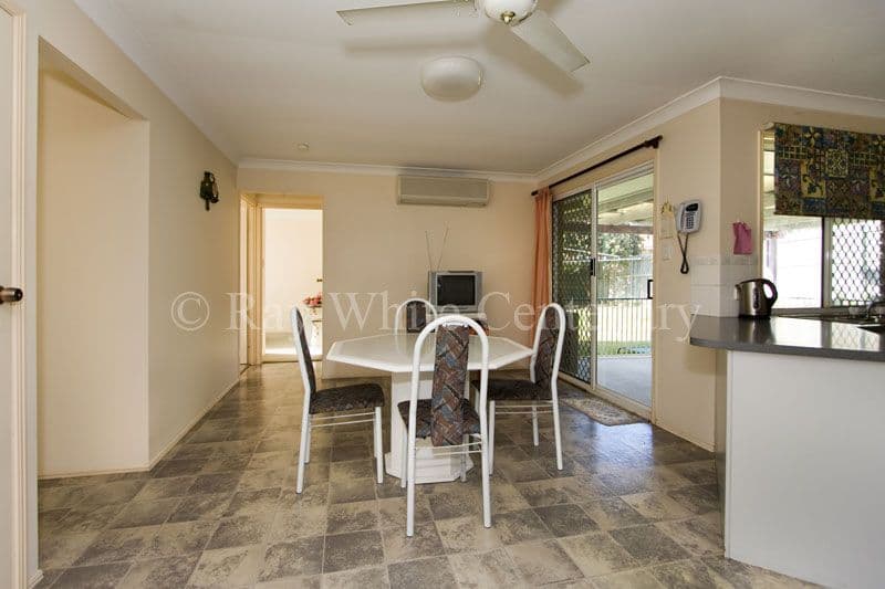 15 Wallaroo Way, DOOLANDELLA QLD 4077, Doolandella - Thumbnail 5