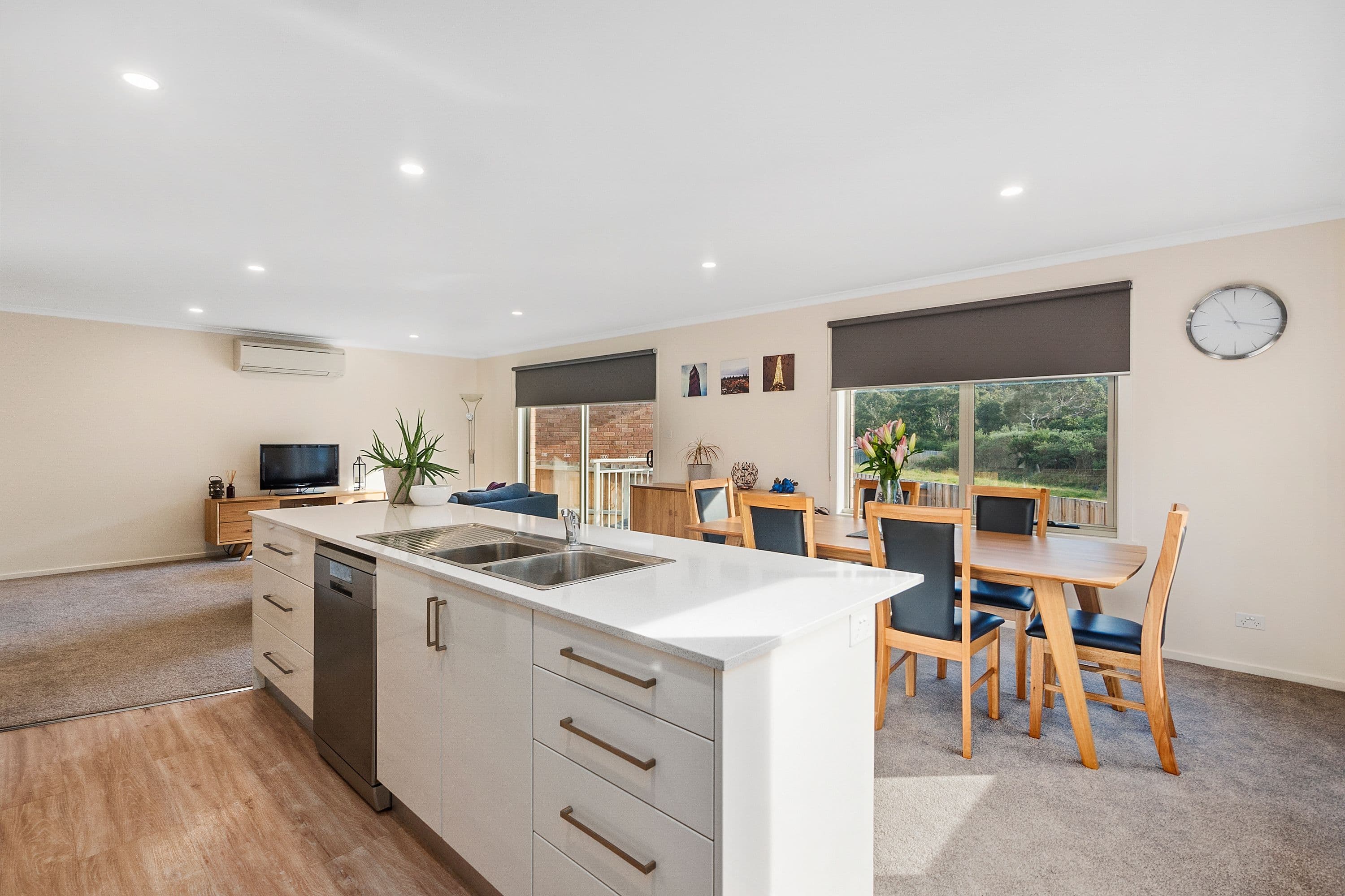10 Roxy Place, Mornington TAS 7018, Mornington - Thumbnail 2