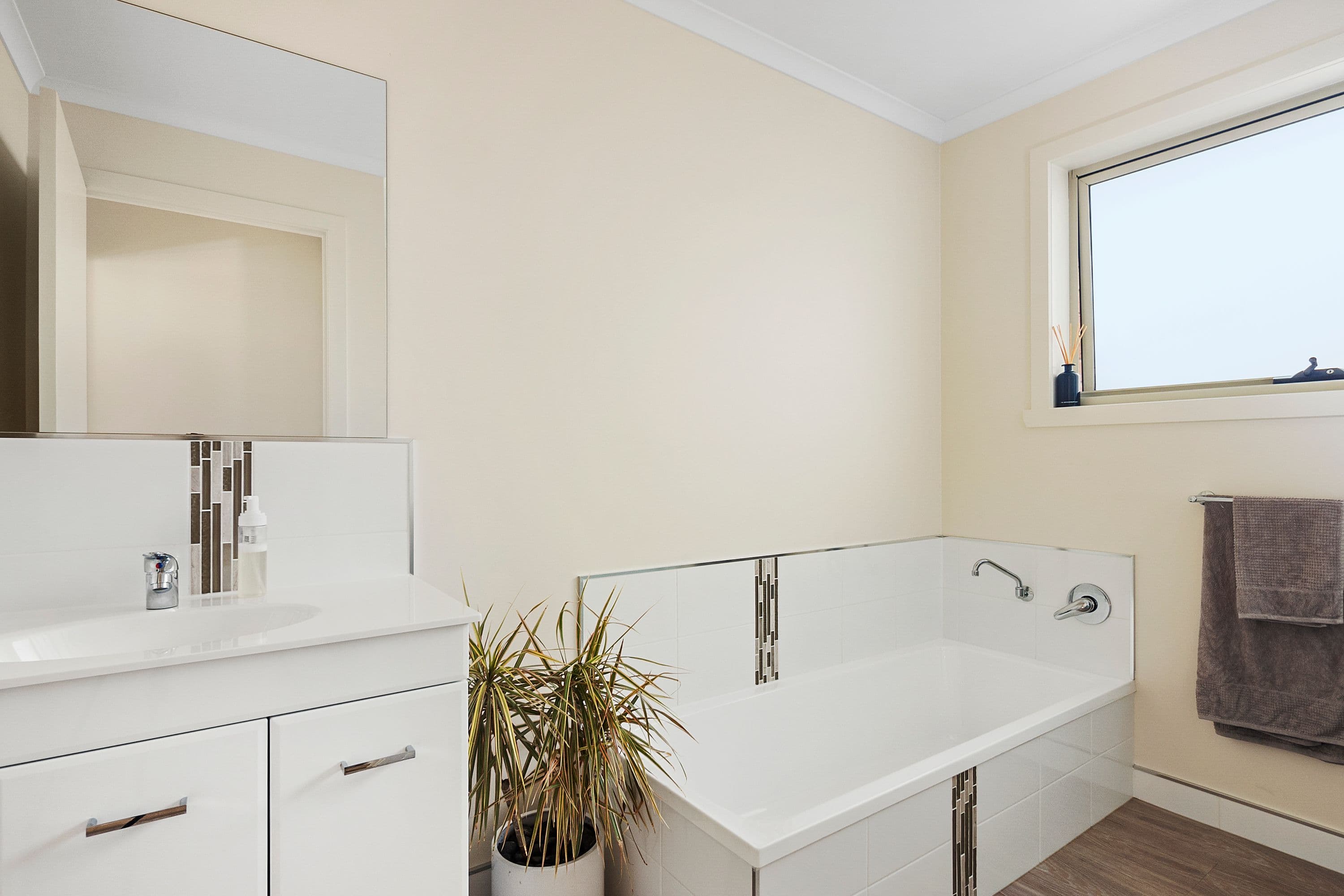 10 Roxy Place, Mornington TAS 7018, Mornington - Thumbnail 8