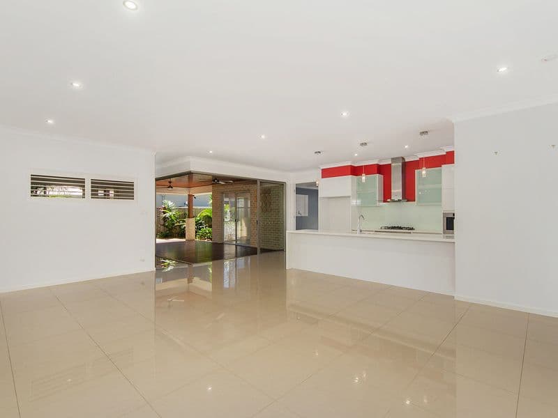 17 Stone Creek Drive, Upper Coomera QLD 4209, Upper Coomera - Thumbnail 2