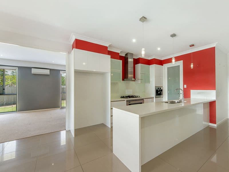 17 Stone Creek Drive, Upper Coomera QLD 4209, Upper Coomera - Thumbnail 3