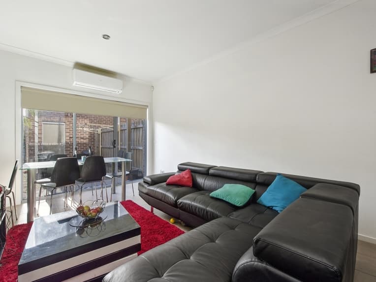 29 Alex Scott Way, Dandenong, Dandenong - Thumbnail 2