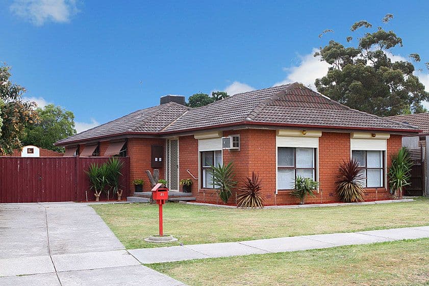 81 Buckmaster Drive, MILL PARK VIC 3082, Mill Park - Thumbnail 2