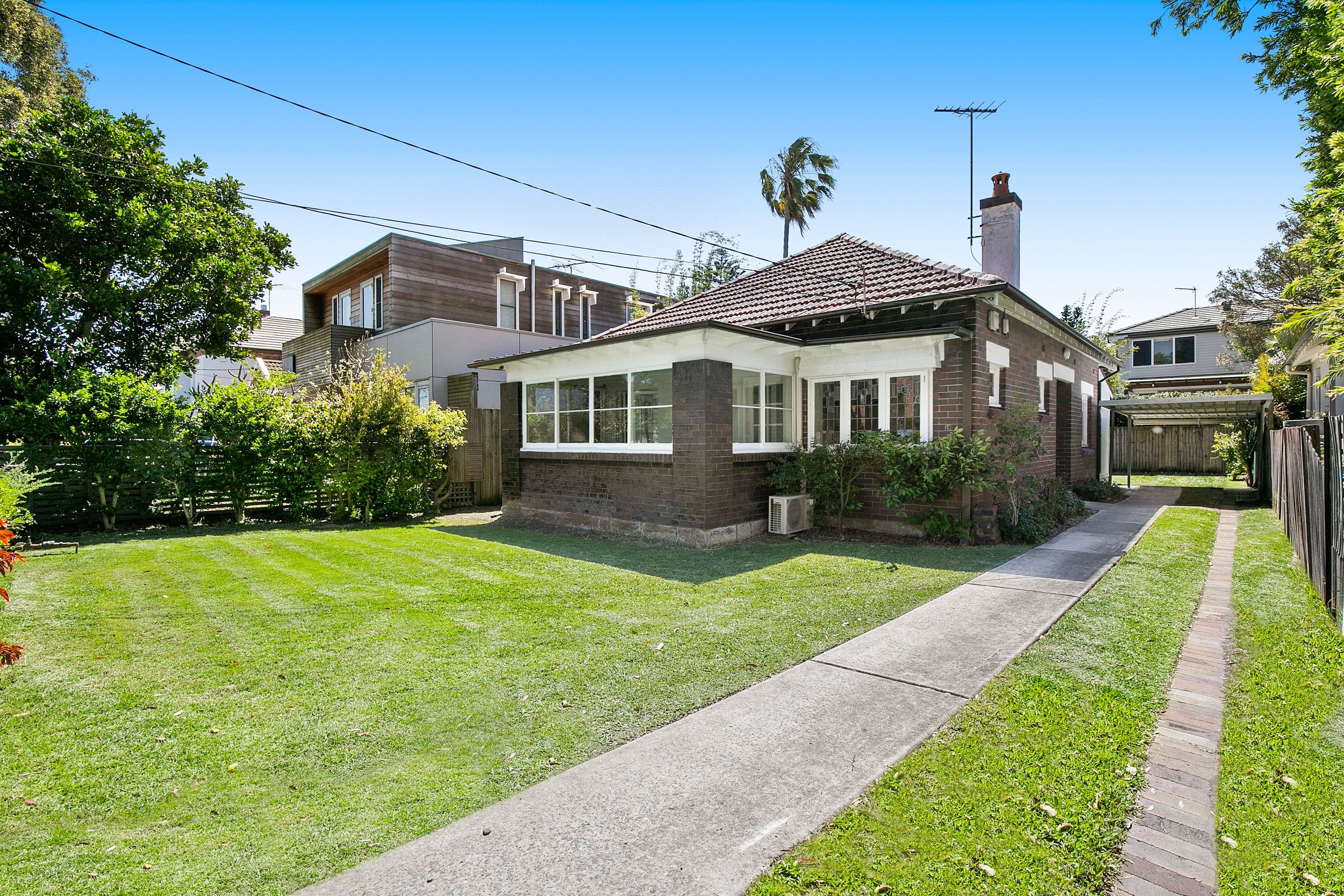 12 Iluka Avenue, Manly - Thumbnail 3