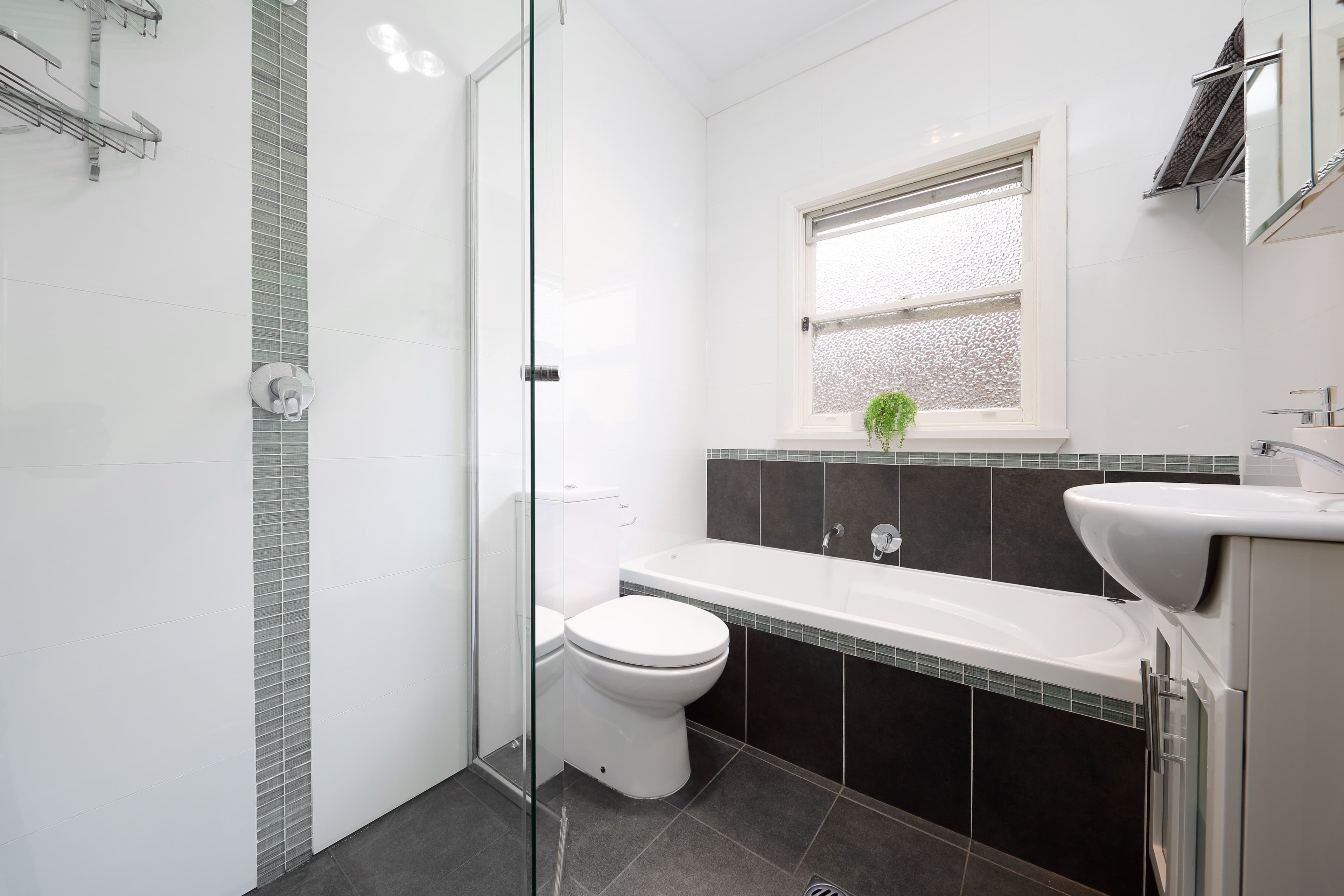 32 Park Avenue, Oatley - Thumbnail 7