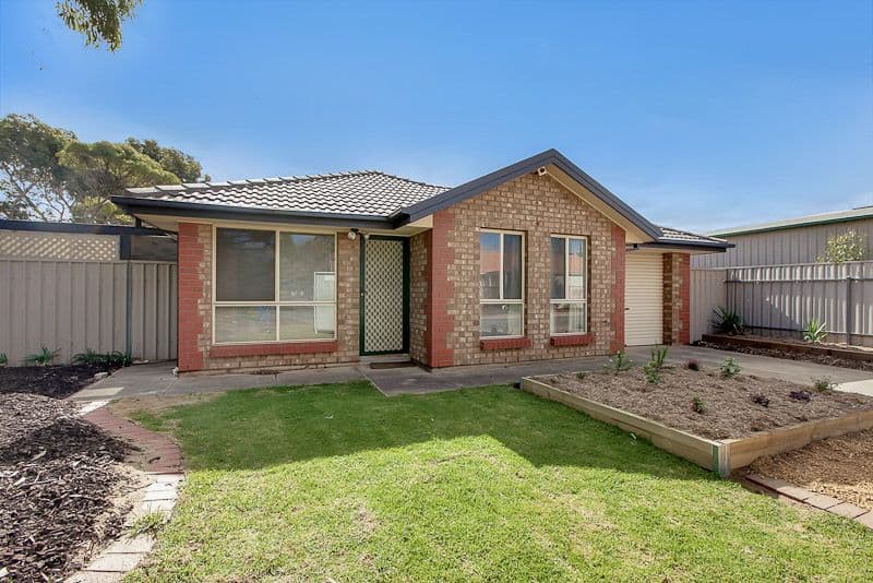 5 Spruce Avenue, Seaford SA 5169, Seaford - Image 1