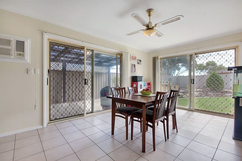 5 Spruce Avenue, Seaford SA 5169, Seaford - Thumbnail 3