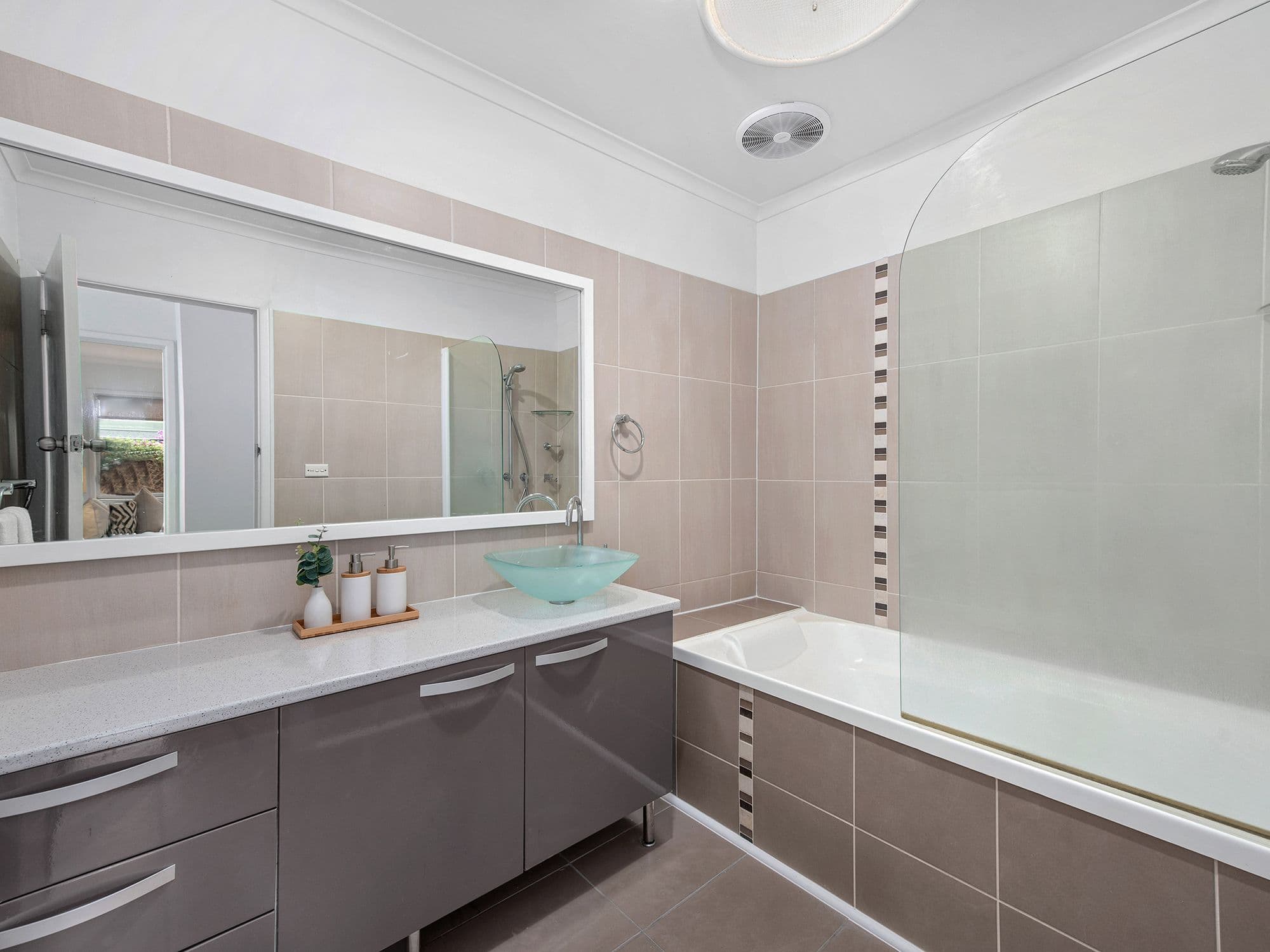 12 Canowindra Street, Jindalee QLD 4074, Jindalee - Thumbnail 6